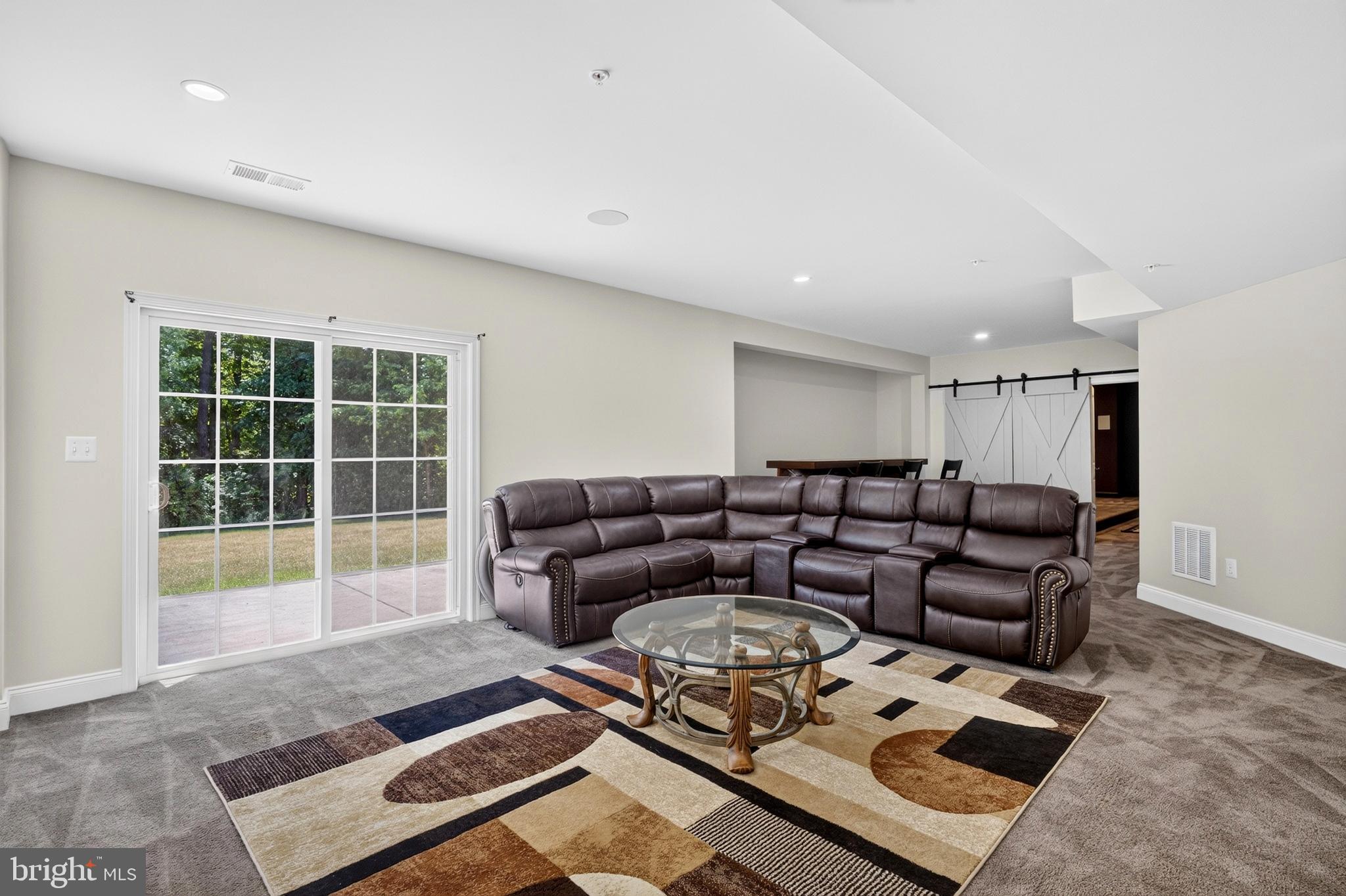 MARLBORO RIDGE - Residential