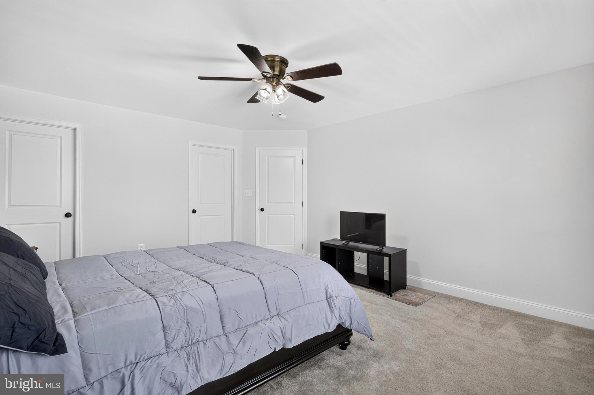 MARLBORO RIDGE - Residential