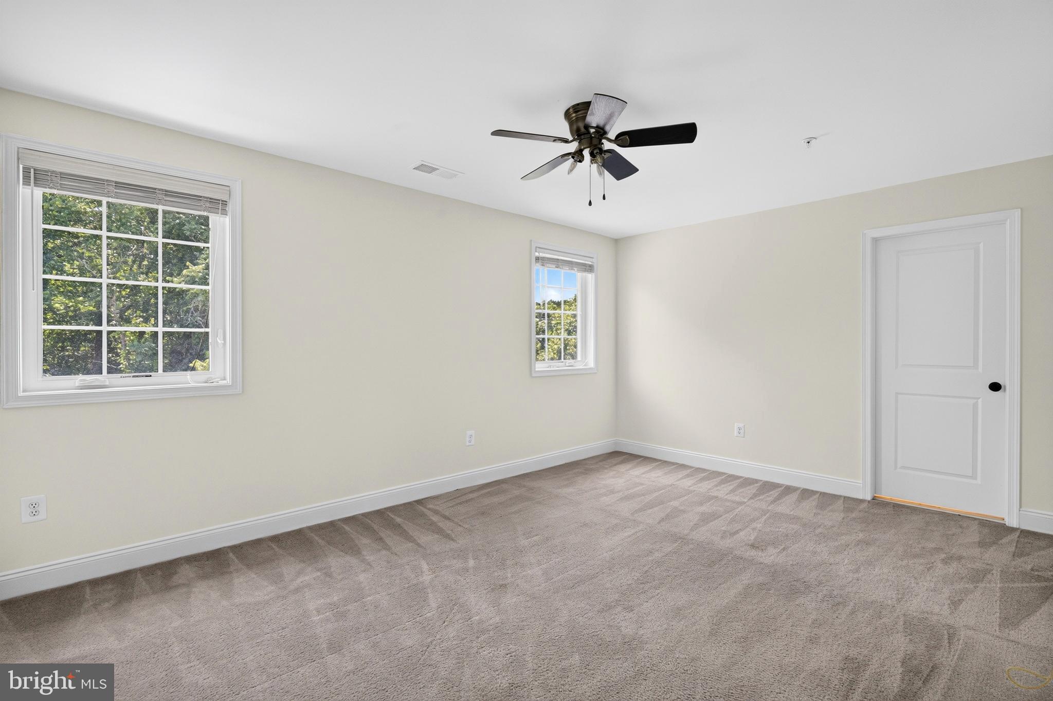MARLBORO RIDGE - Residential