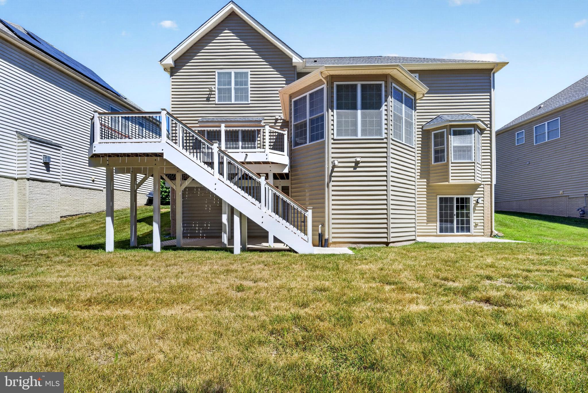 MARLBORO RIDGE - Residential