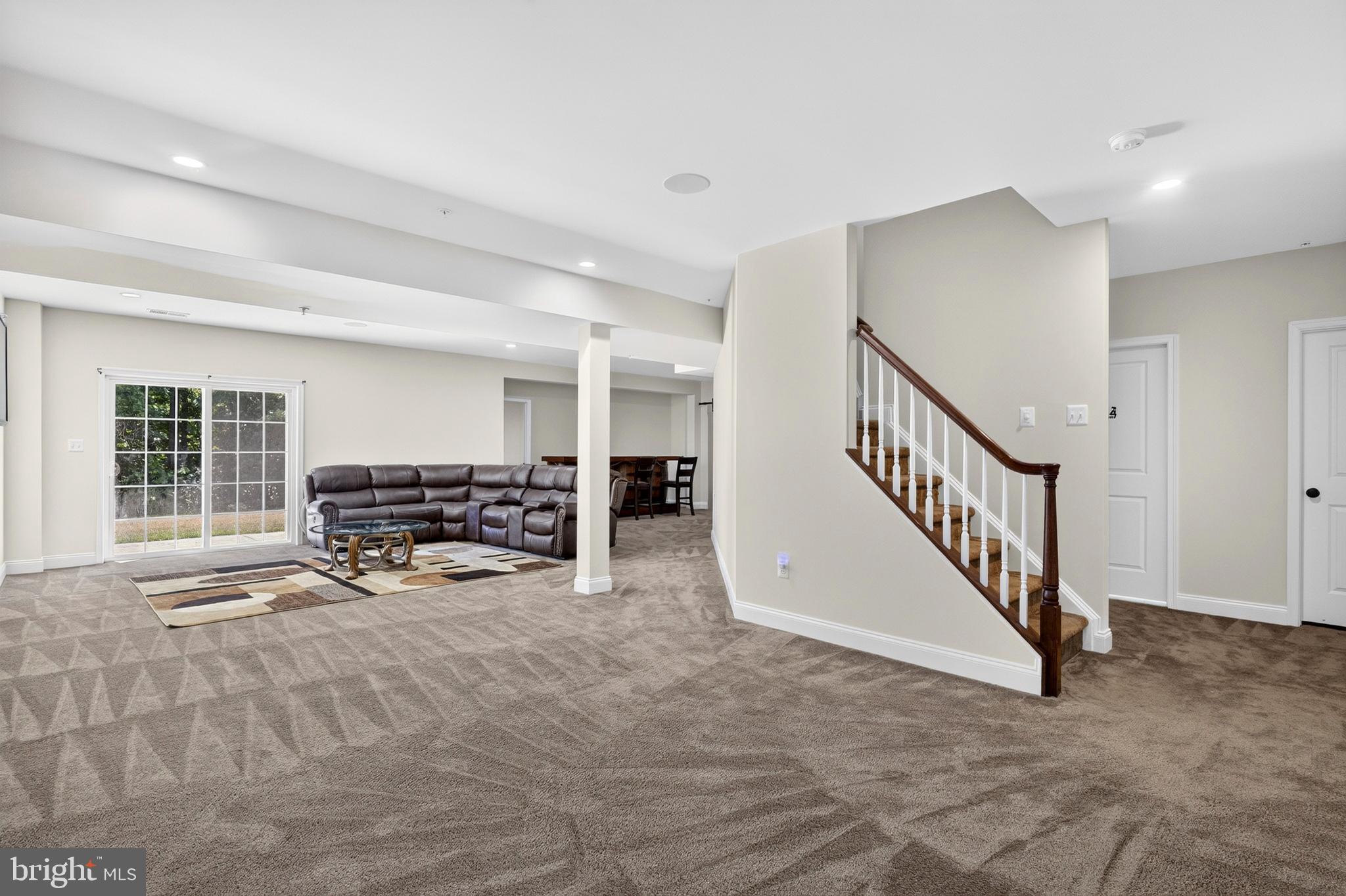 MARLBORO RIDGE - Residential