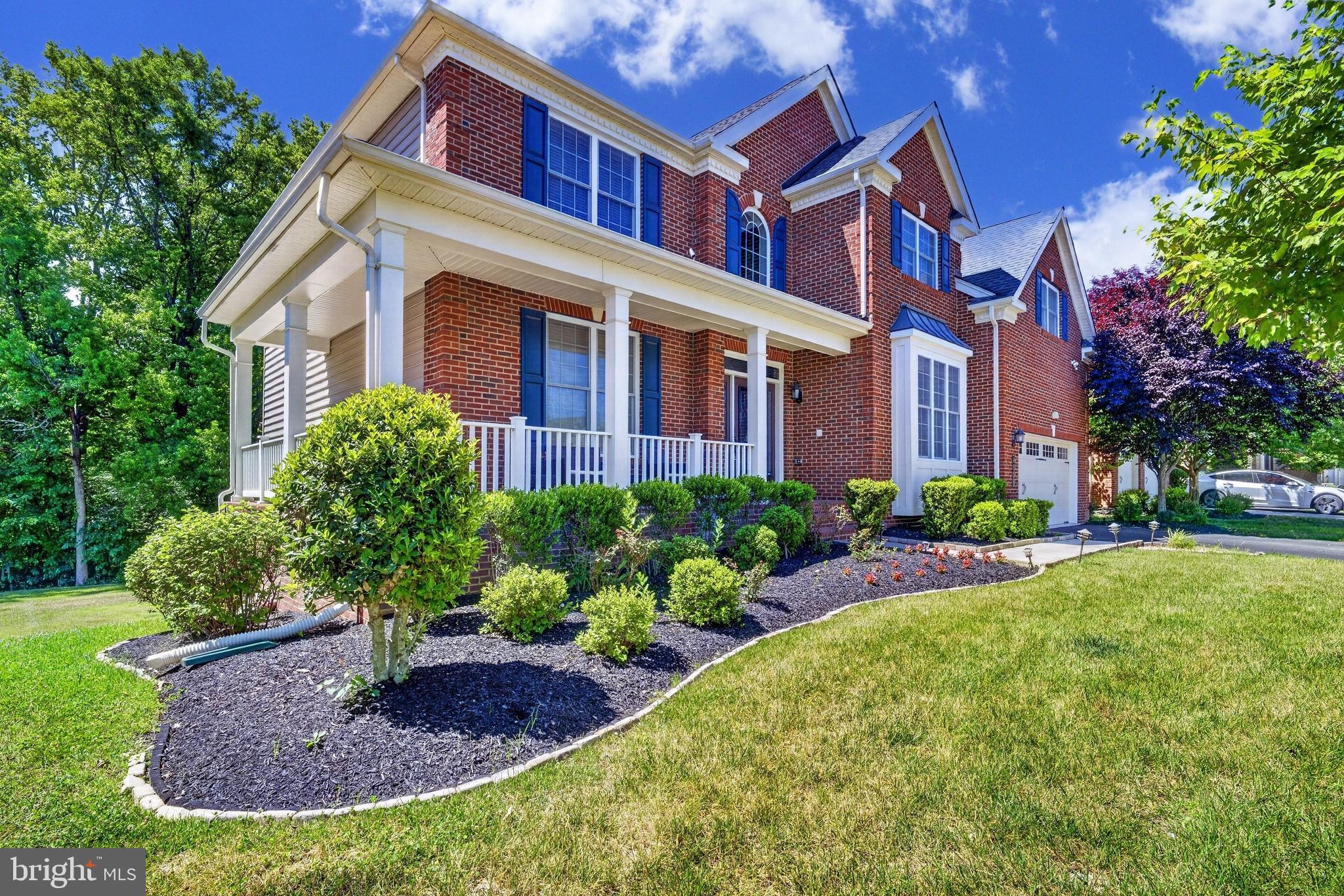 MARLBORO RIDGE - Residential