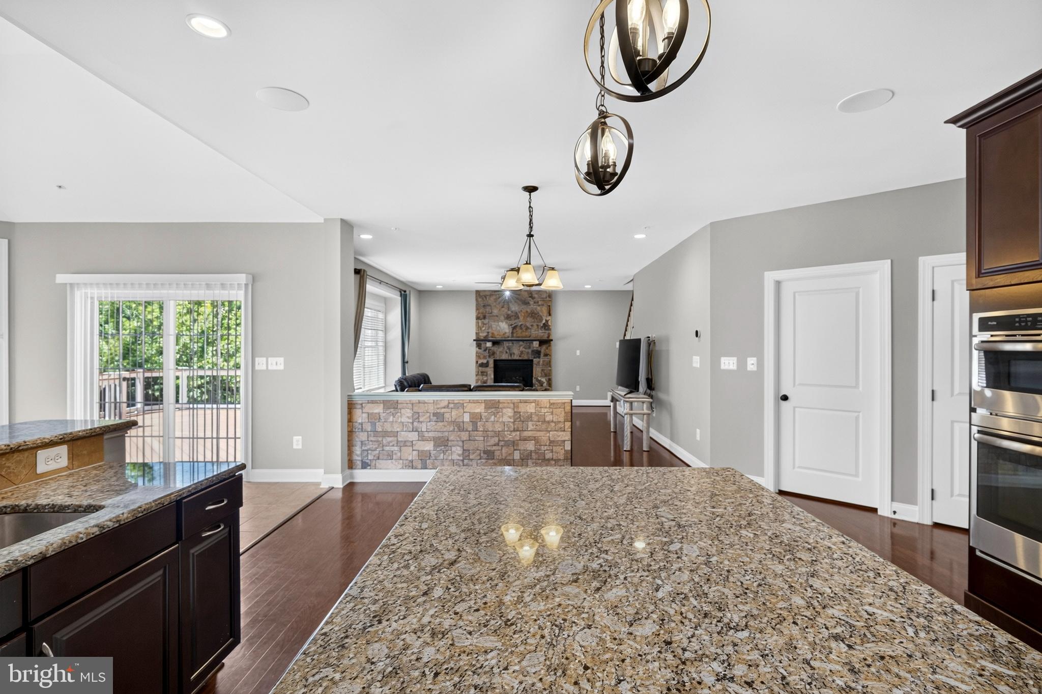 MARLBORO RIDGE - Residential