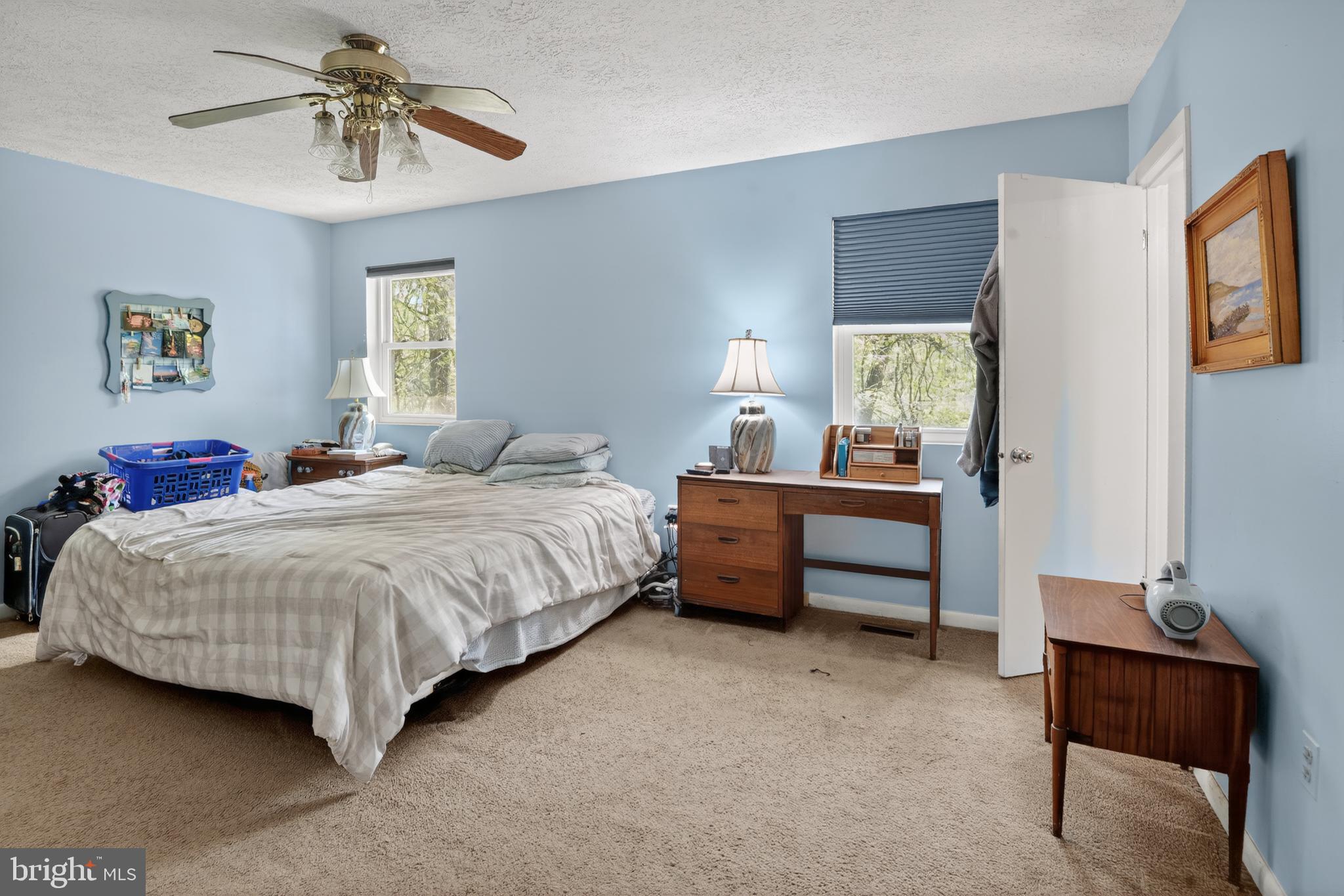 DOVER DOWNS - Residential