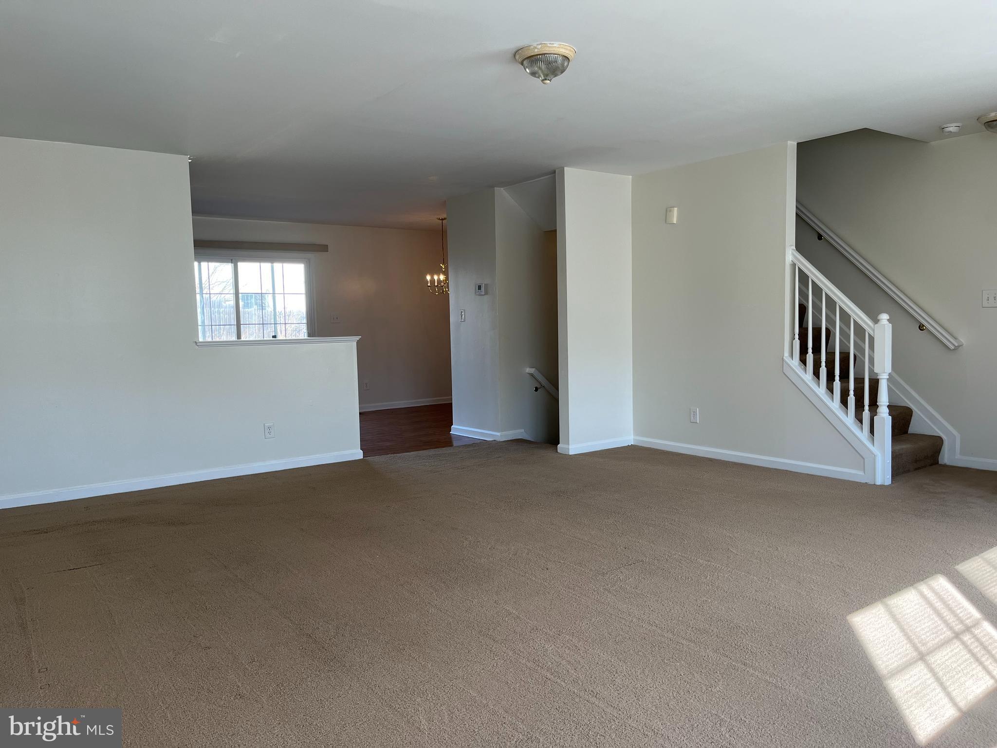 MILLS FARM - Residential