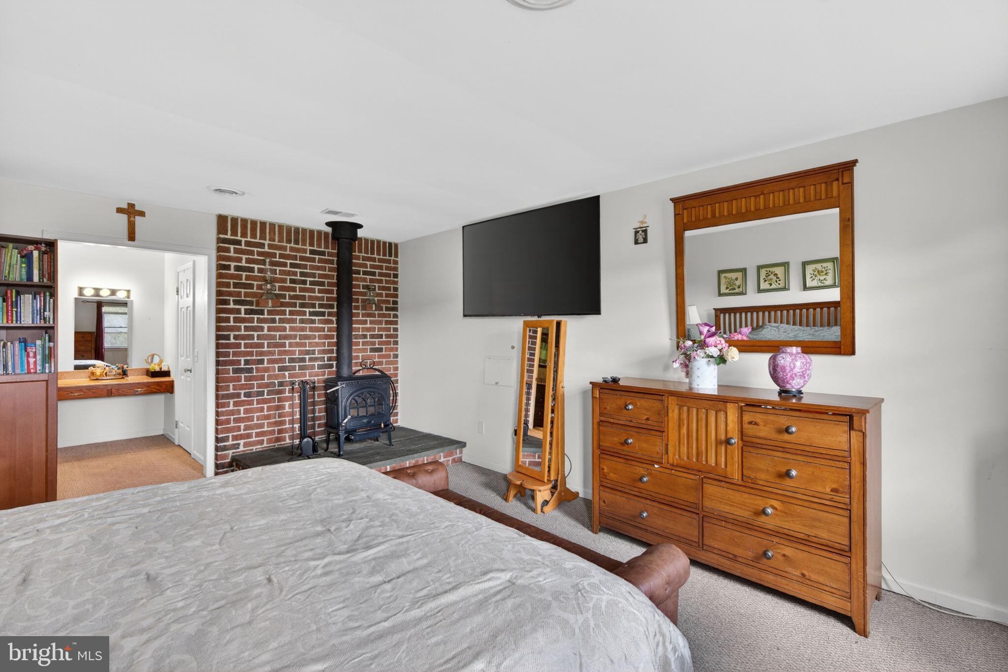 NONE  AVAILABLE - Residential