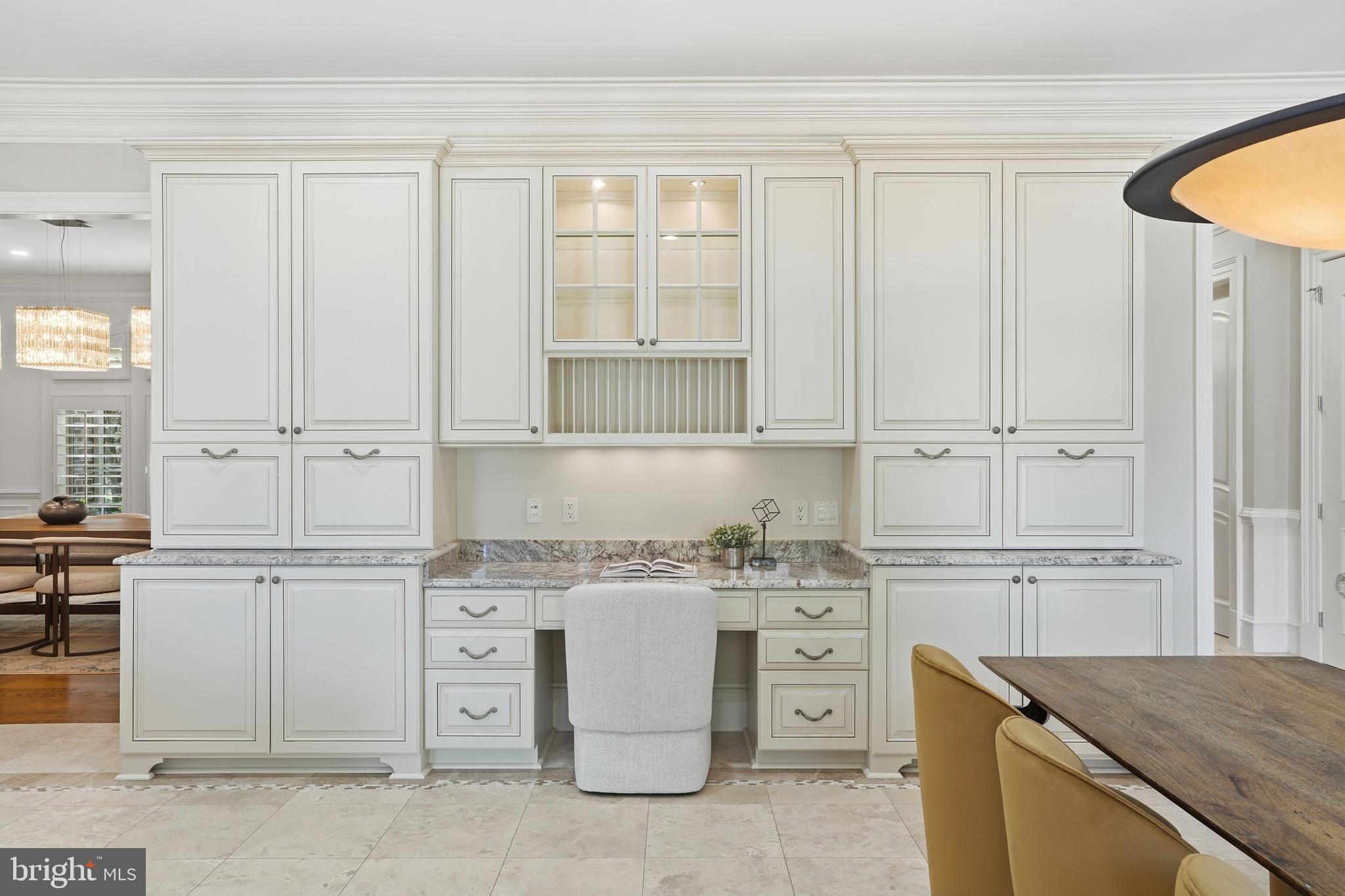 WOODSIDE ESTATES - Residential