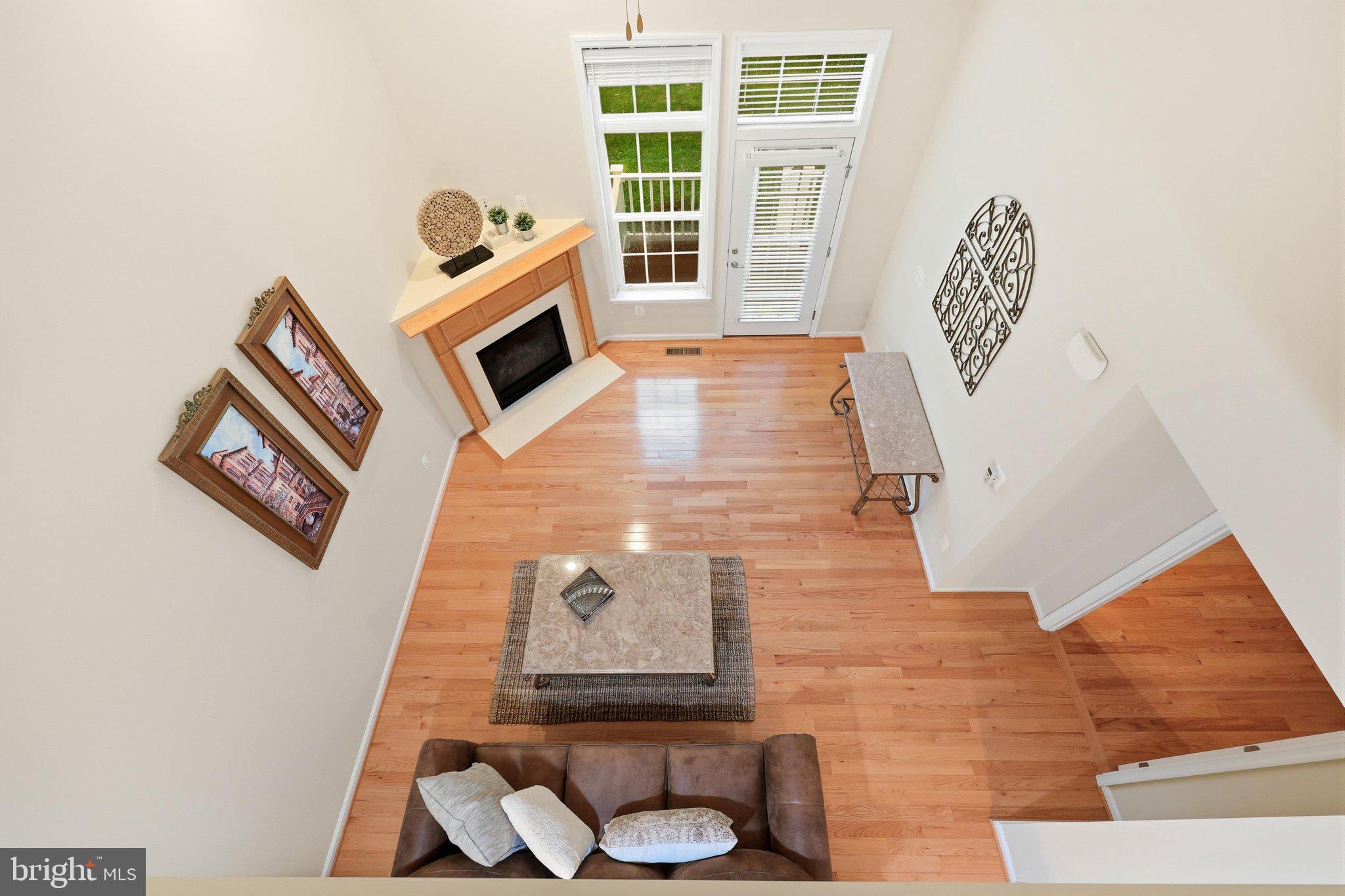 SIGNATURE CLUB AT GREENVIEW - Residential
