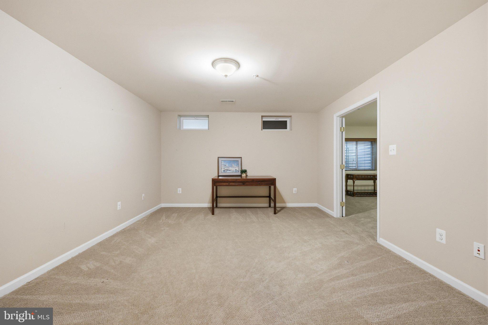 SIGNATURE CLUB AT GREENVIEW - Residential