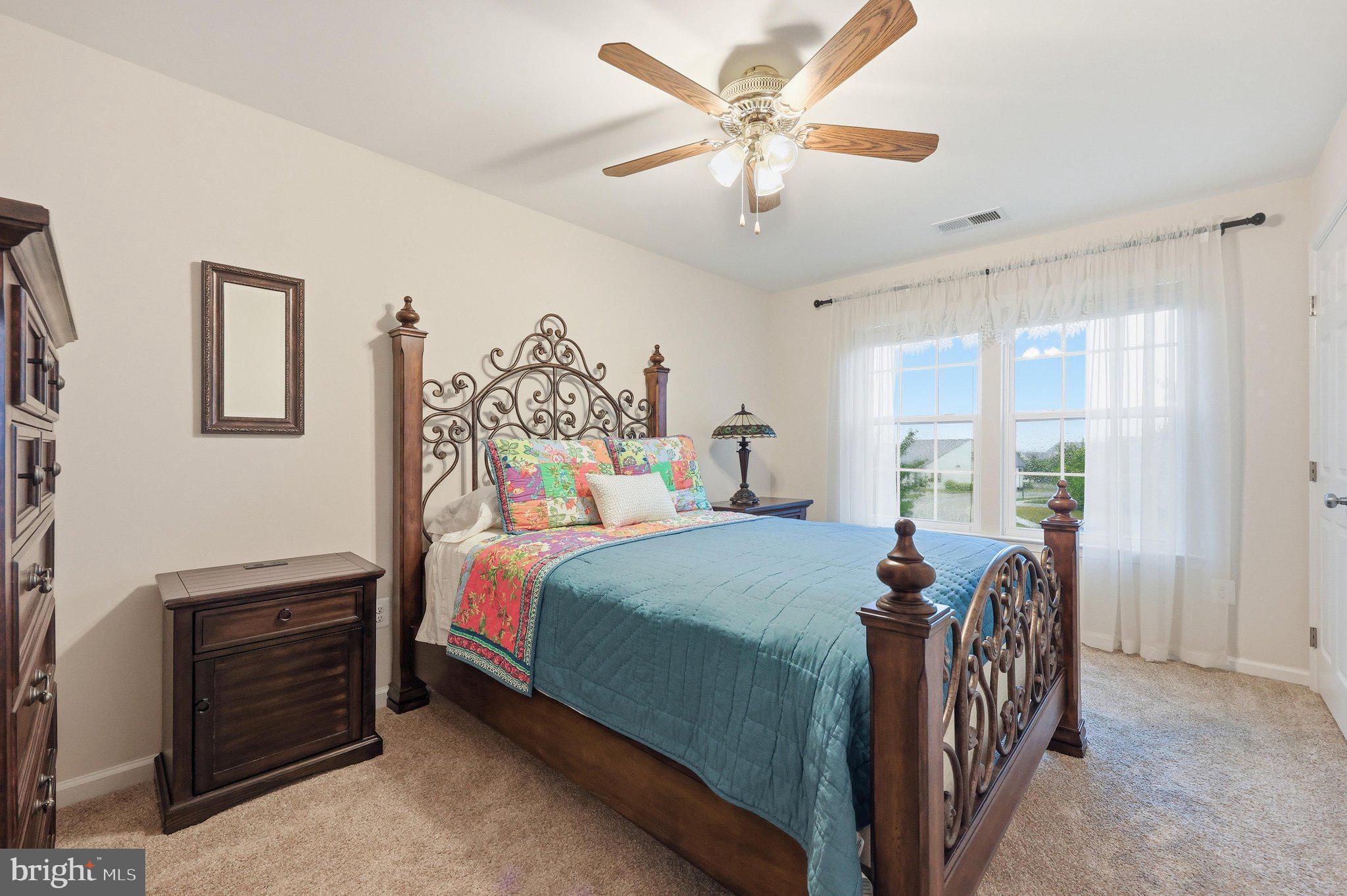SIGNATURE CLUB AT GREENVIEW - Residential