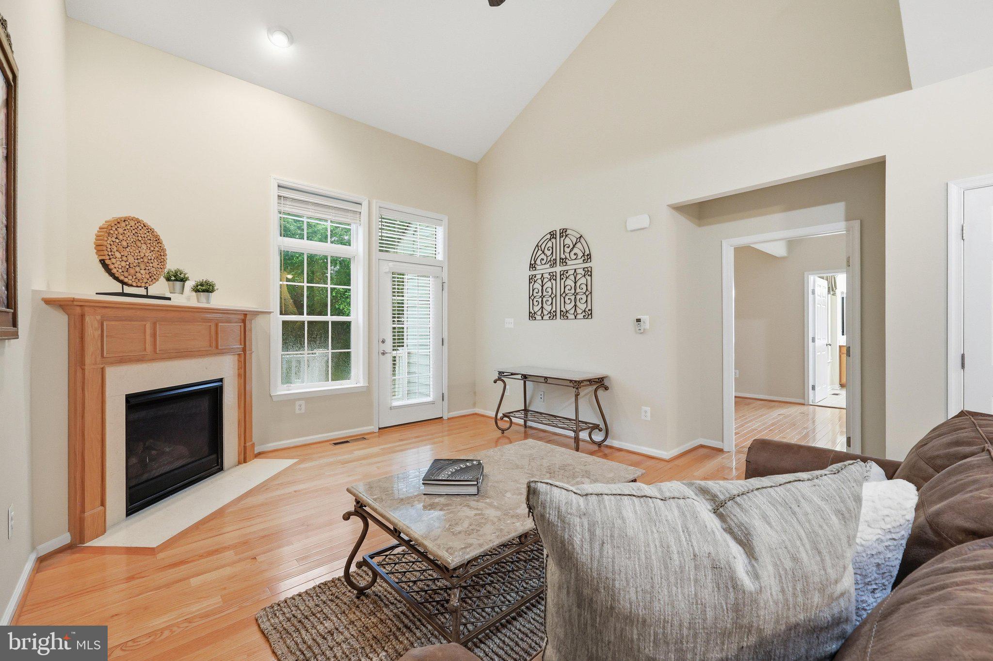 SIGNATURE CLUB AT GREENVIEW - Residential