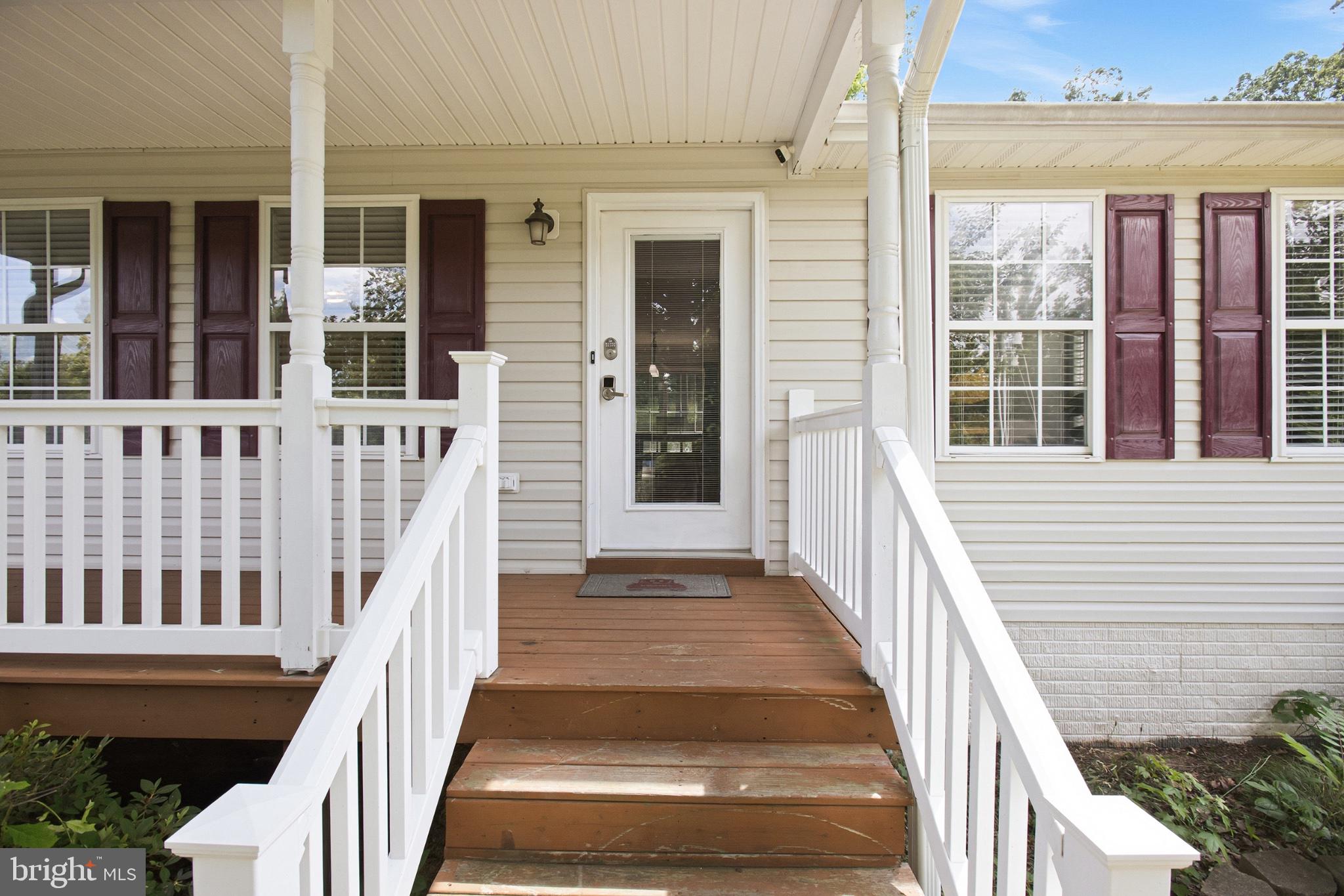PRESIDENTIAL LAKES - Residential