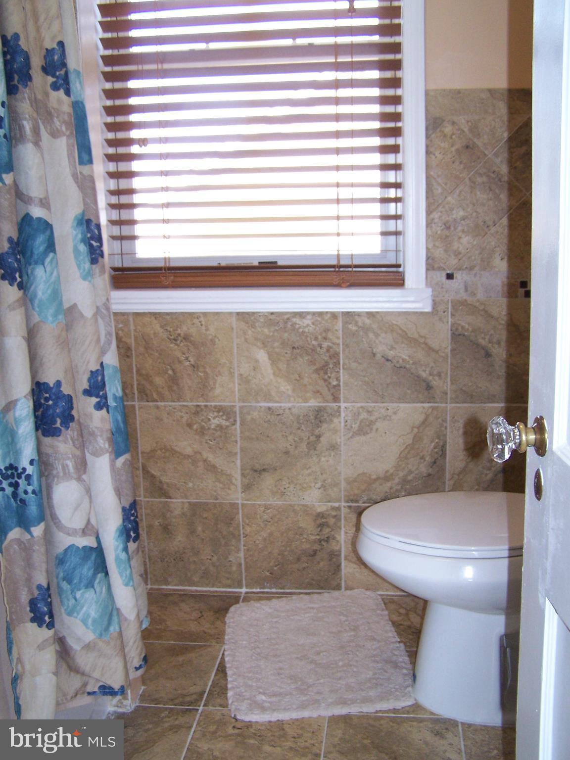 WOODSIDE PARK - Residential Lease