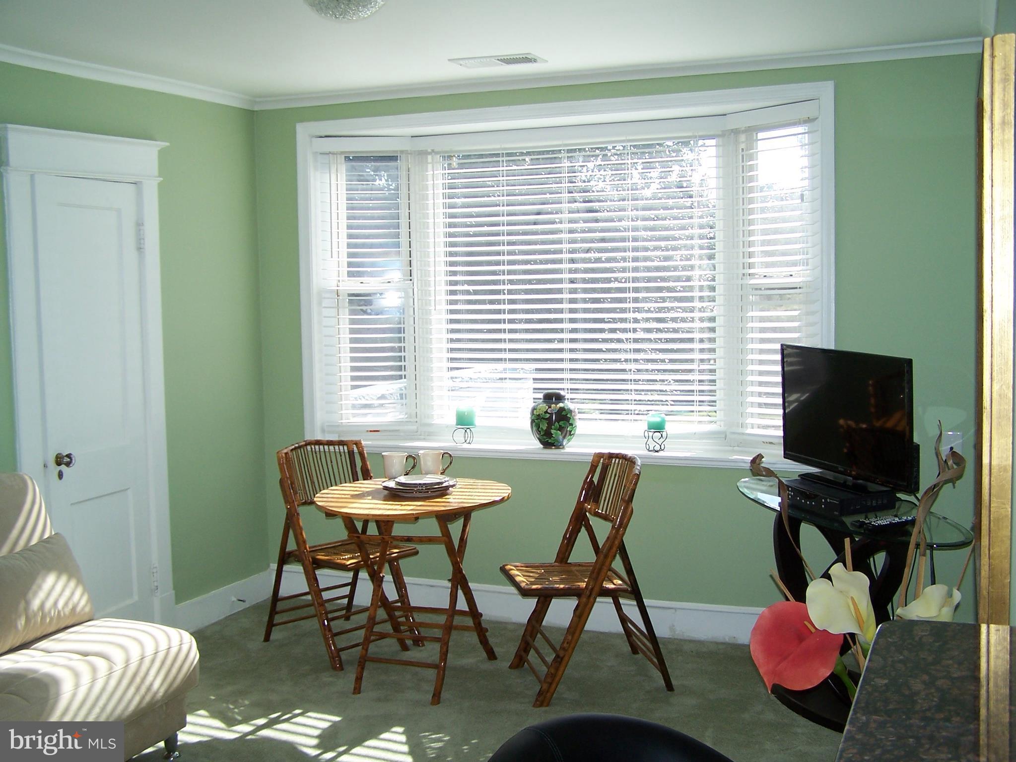 WOODSIDE PARK - Residential Lease