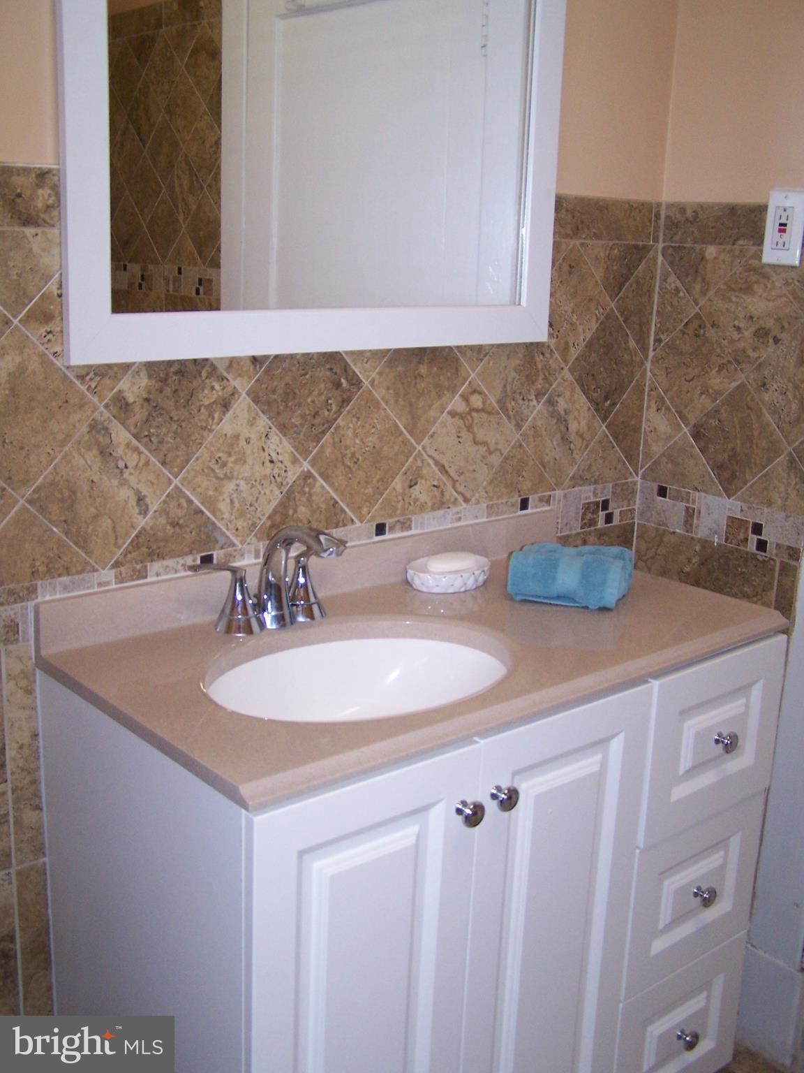 WOODSIDE PARK - Residential Lease
