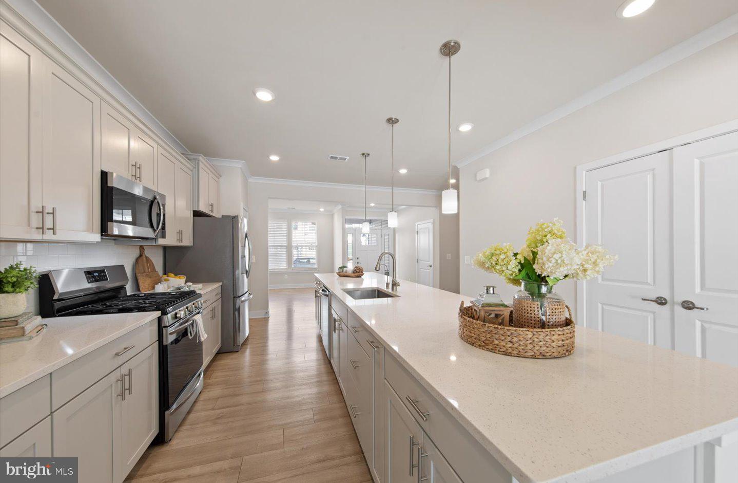 VILLAS AT WALDEN - Residential