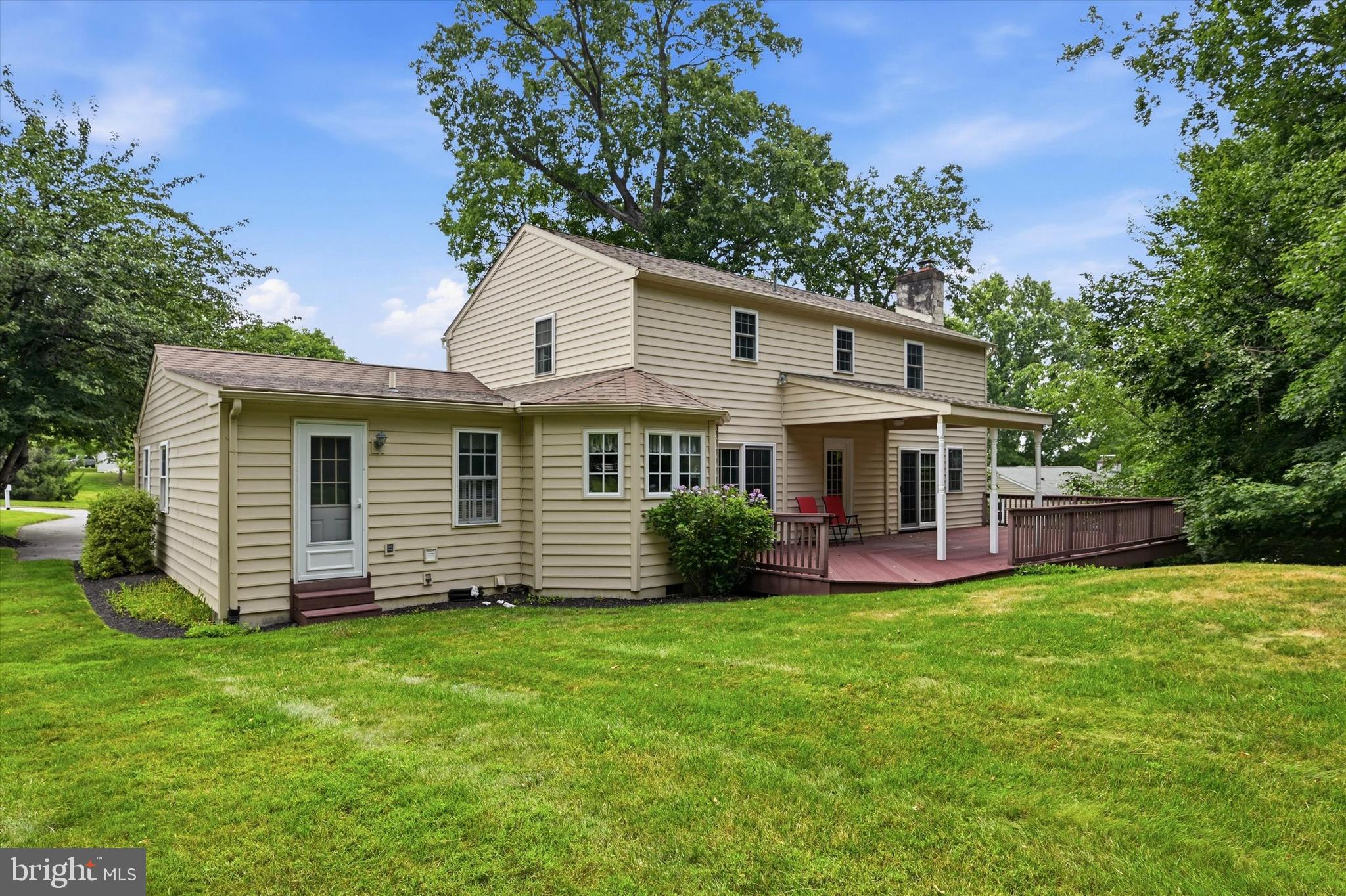 WHITFORD HILLS - Residential