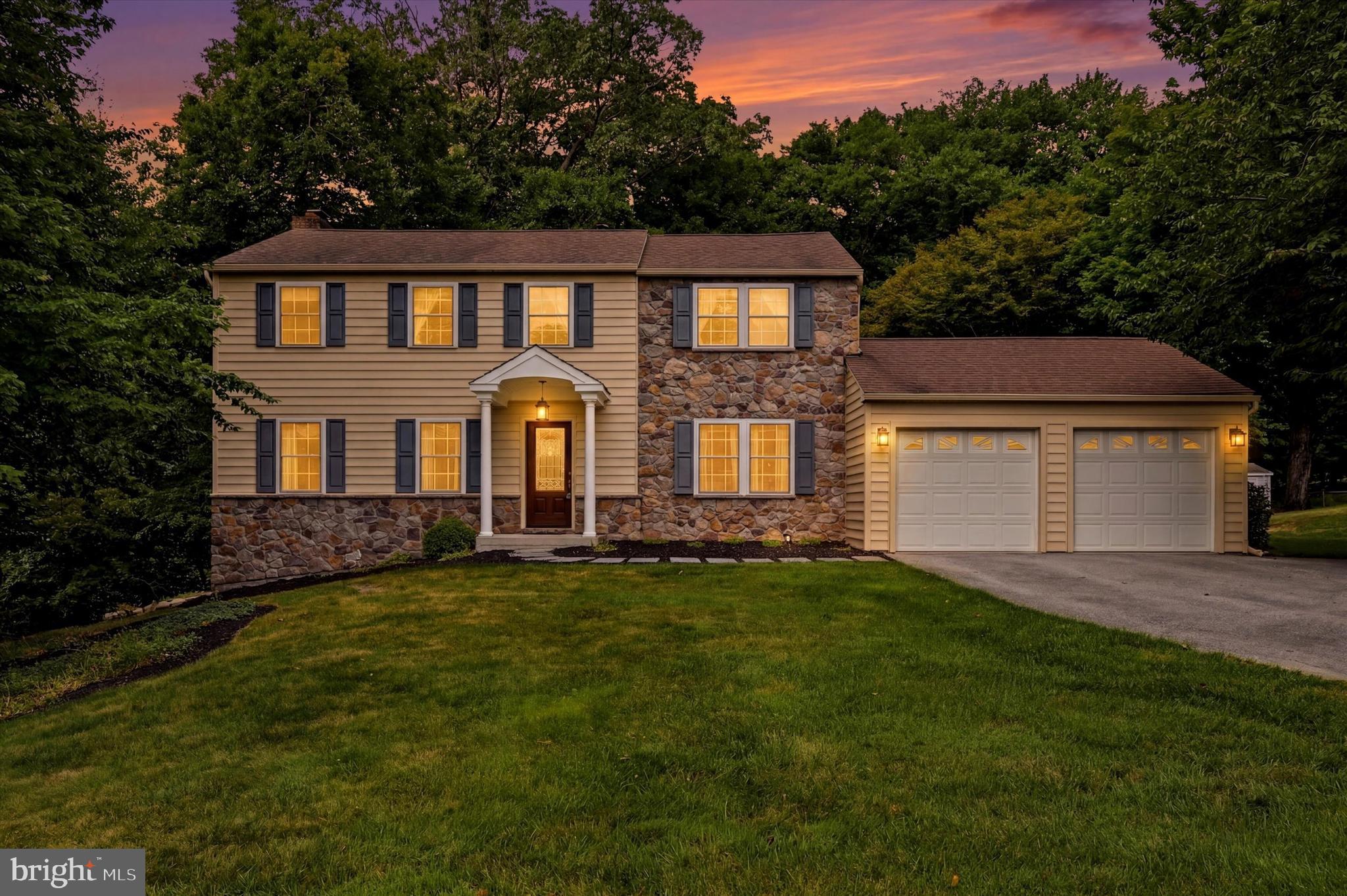 WHITFORD HILLS - Residential