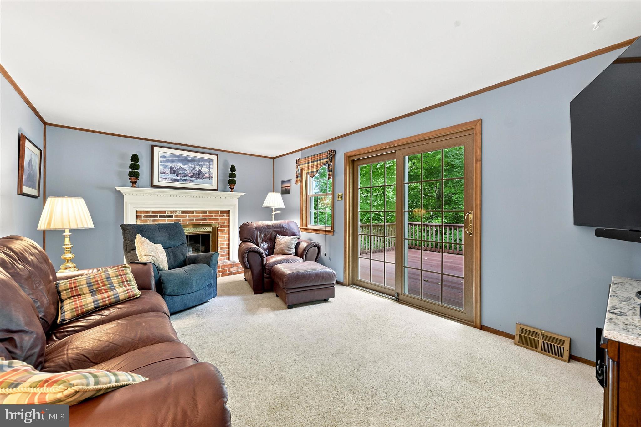 WHITFORD HILLS - Residential