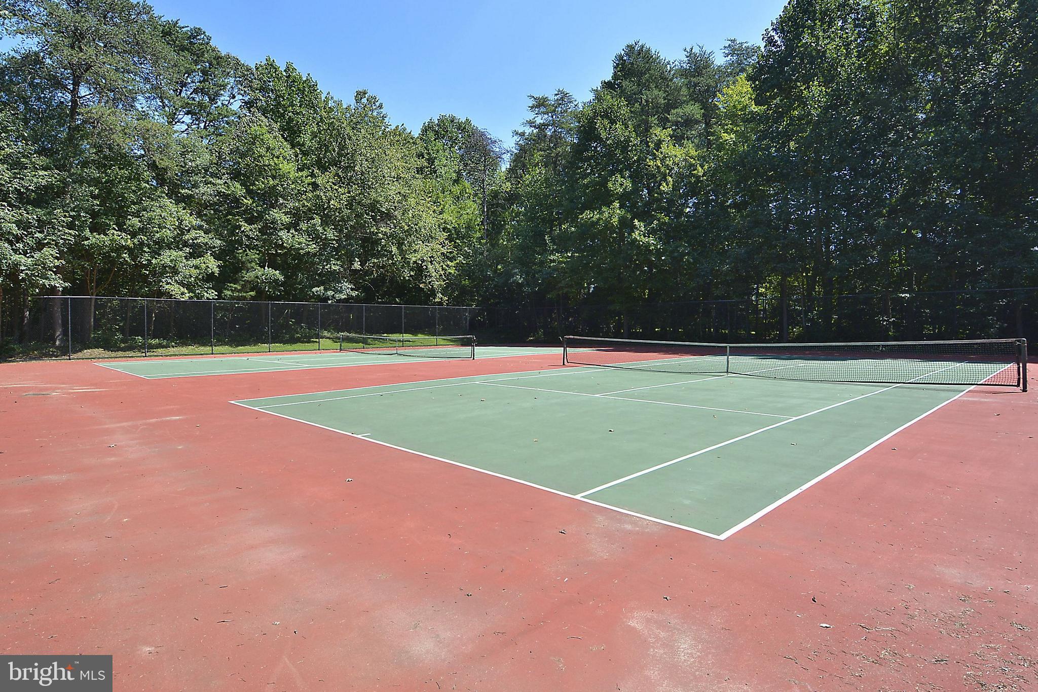 SUMMER PLACE AT RIVA TRACE - Residential