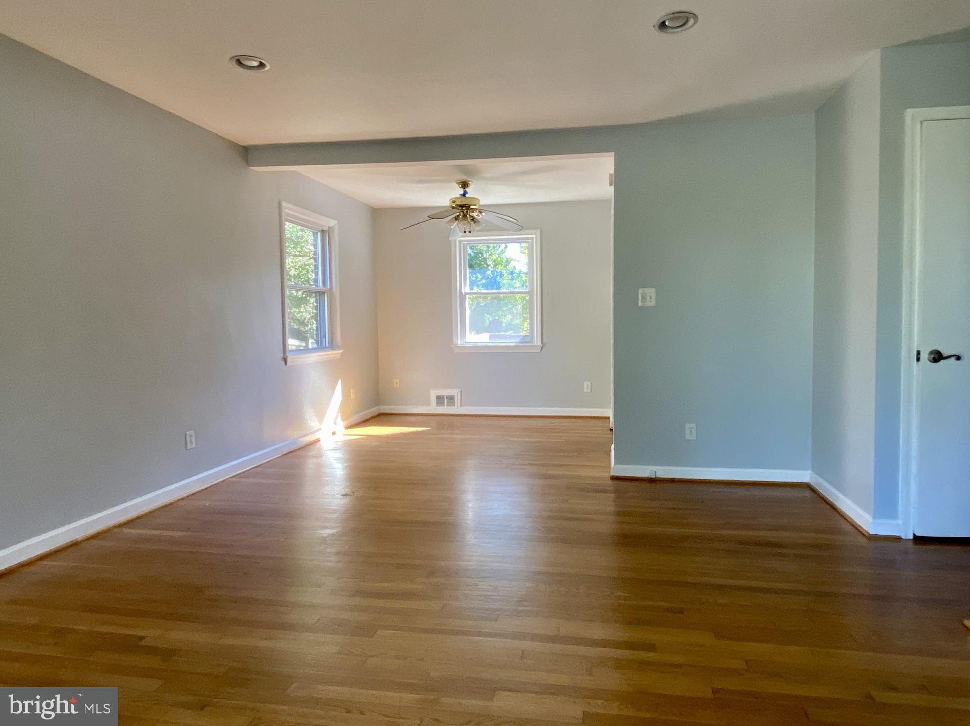 BROYHILL PARK - Residential Lease