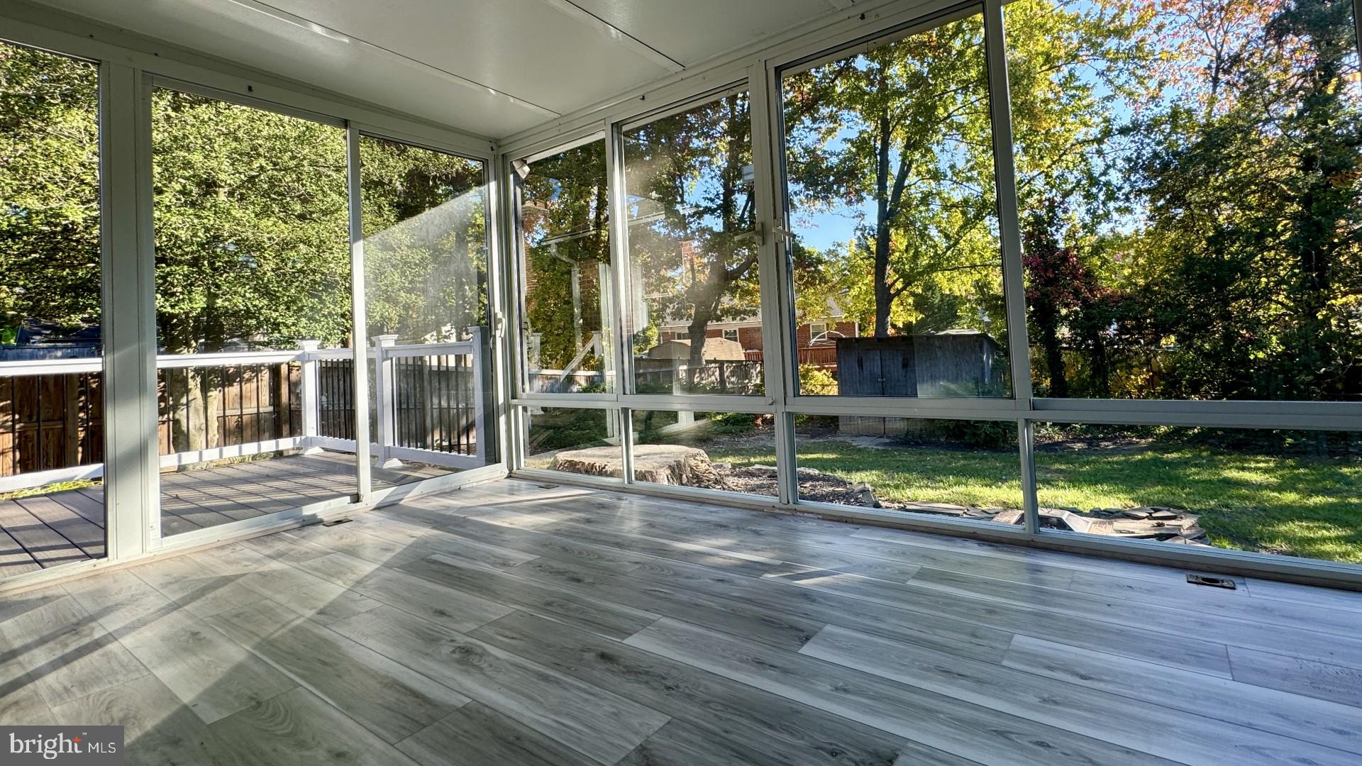 BROYHILL PARK - Residential Lease