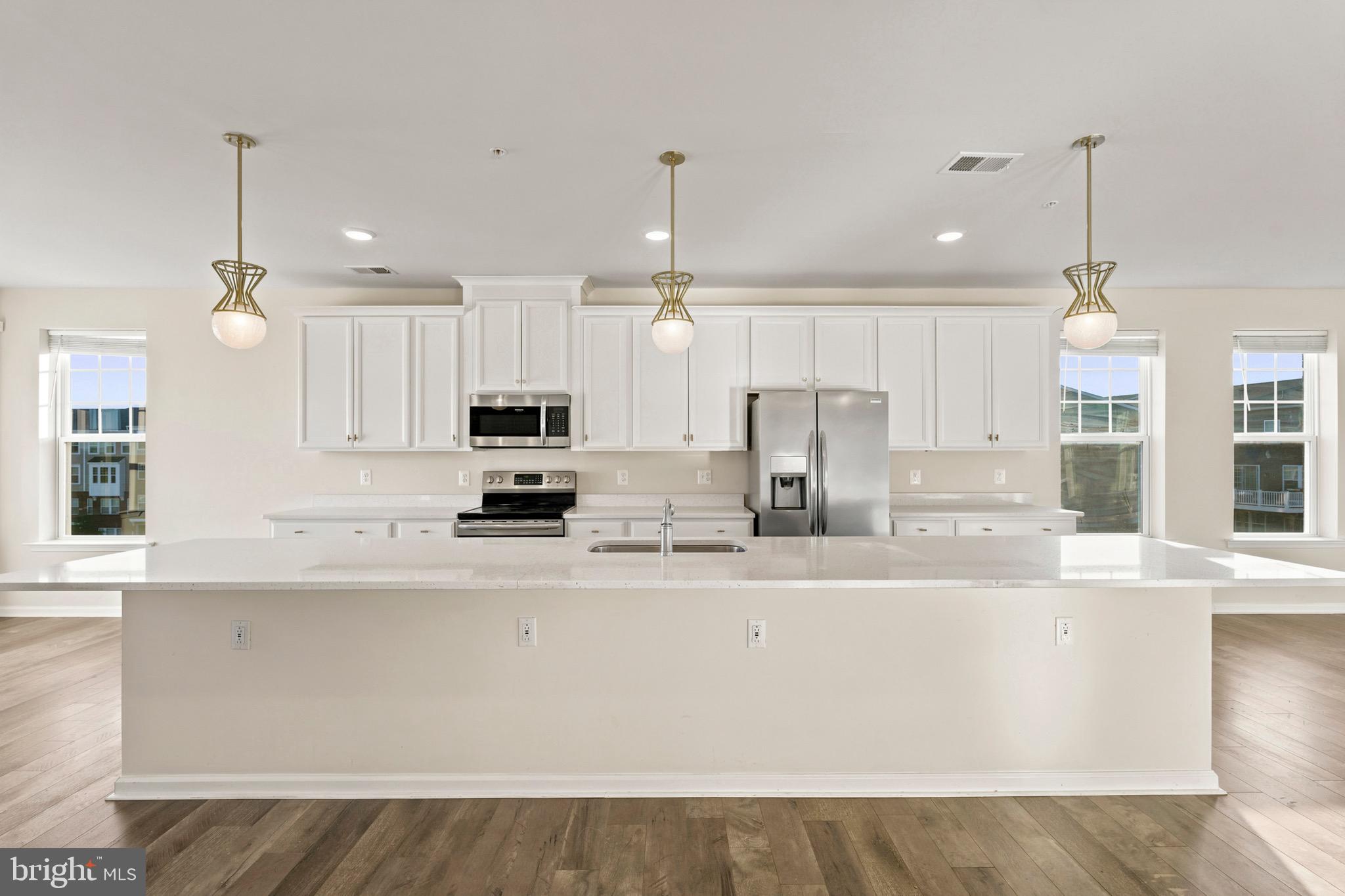 PARKSIDE - Residential
