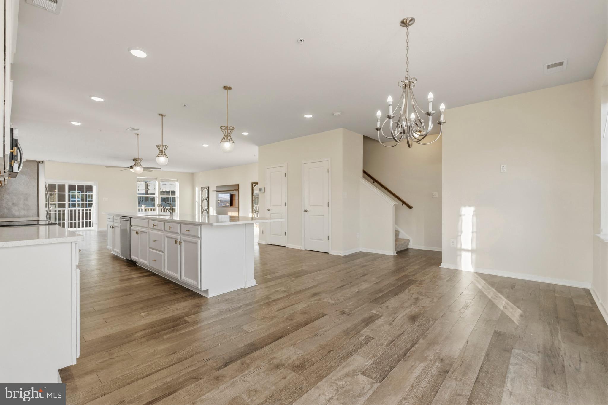 PARKSIDE - Residential