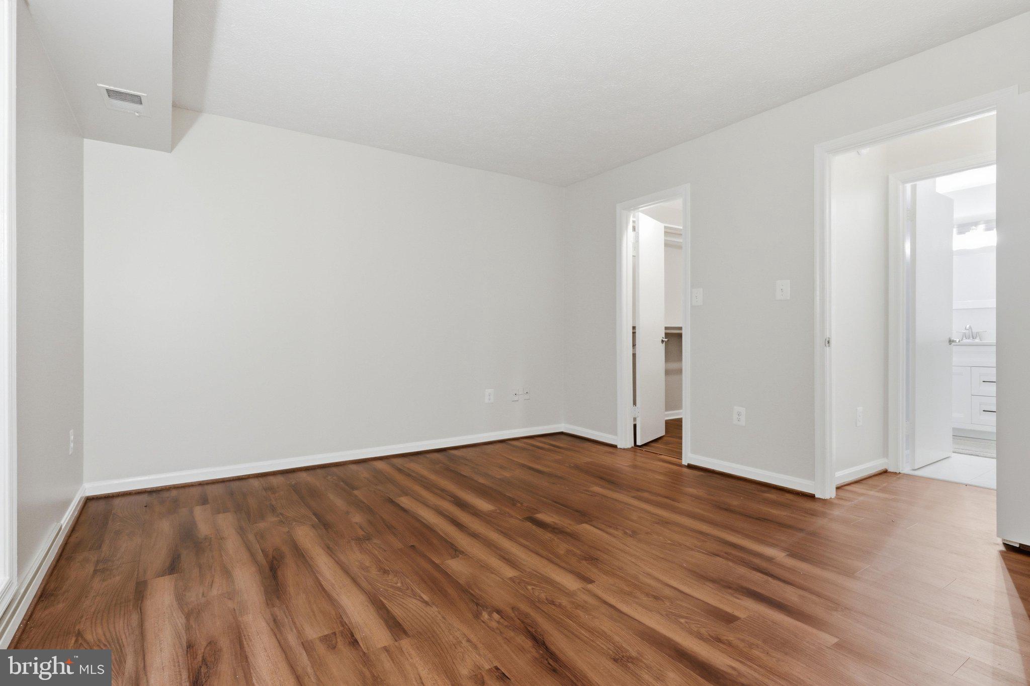 WILLOW POINT - Residential