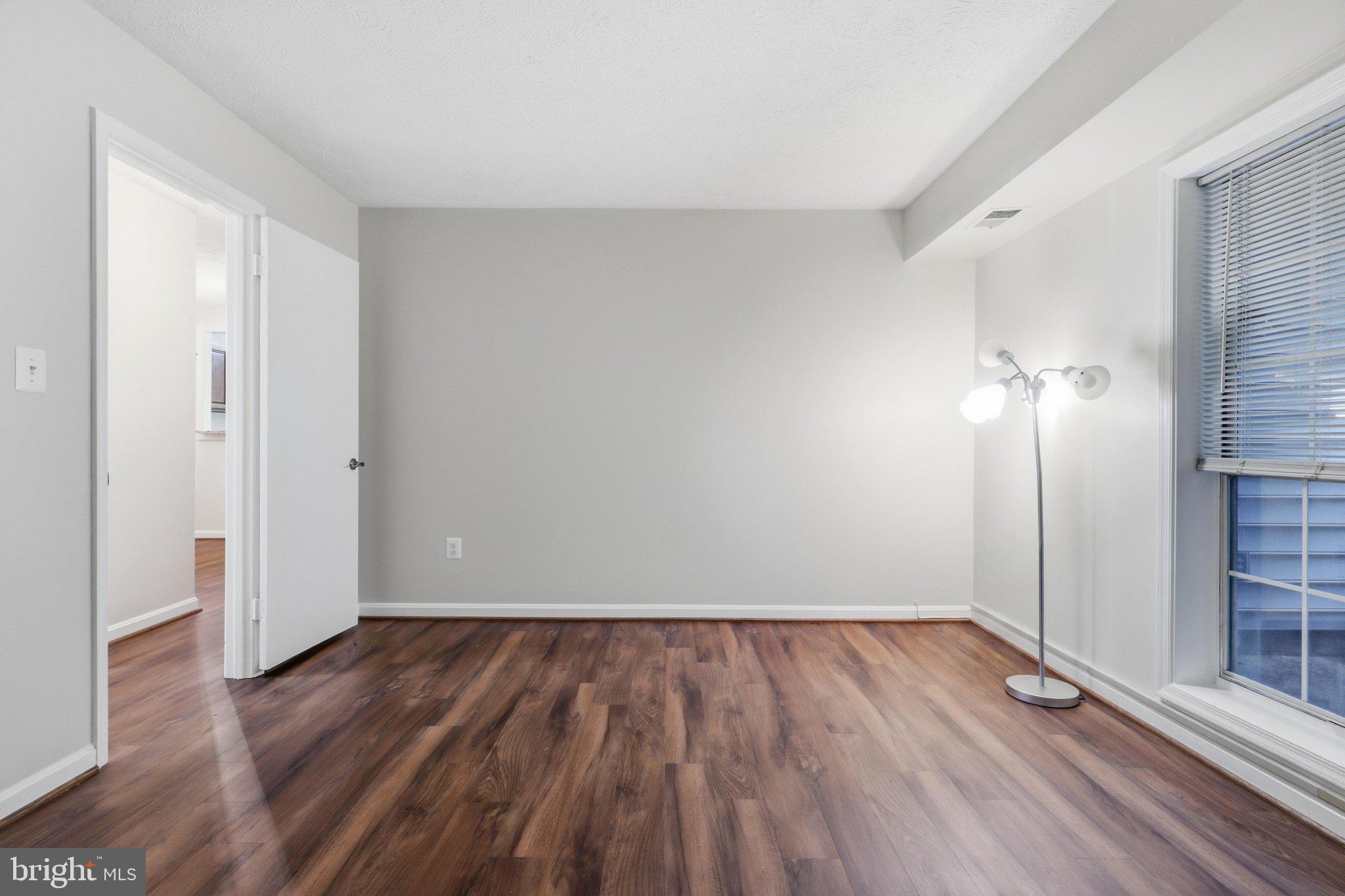 WILLOW POINT - Residential