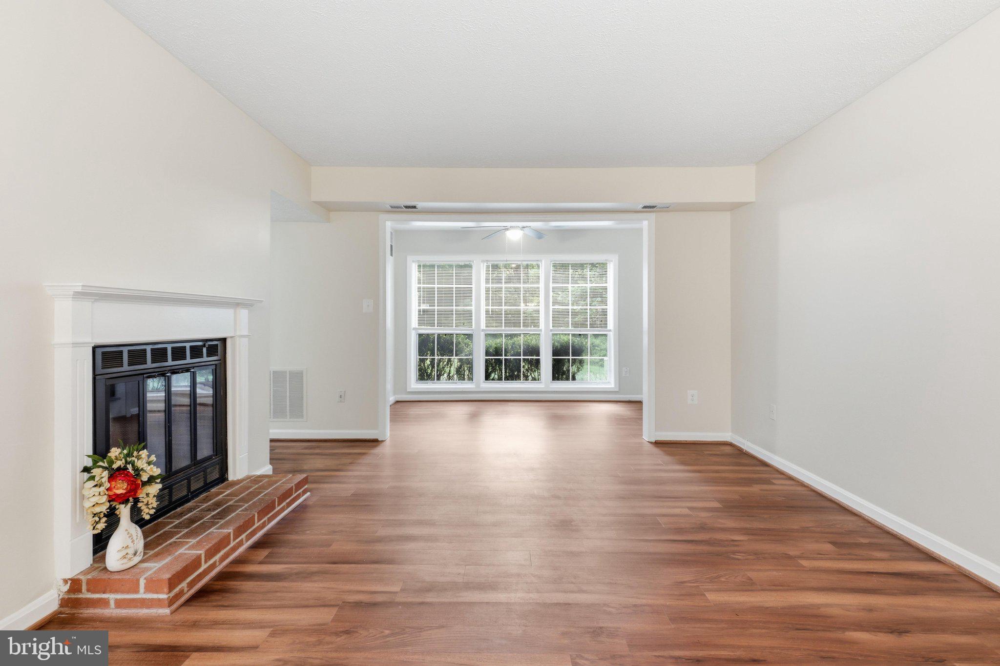 WILLOW POINT - Residential