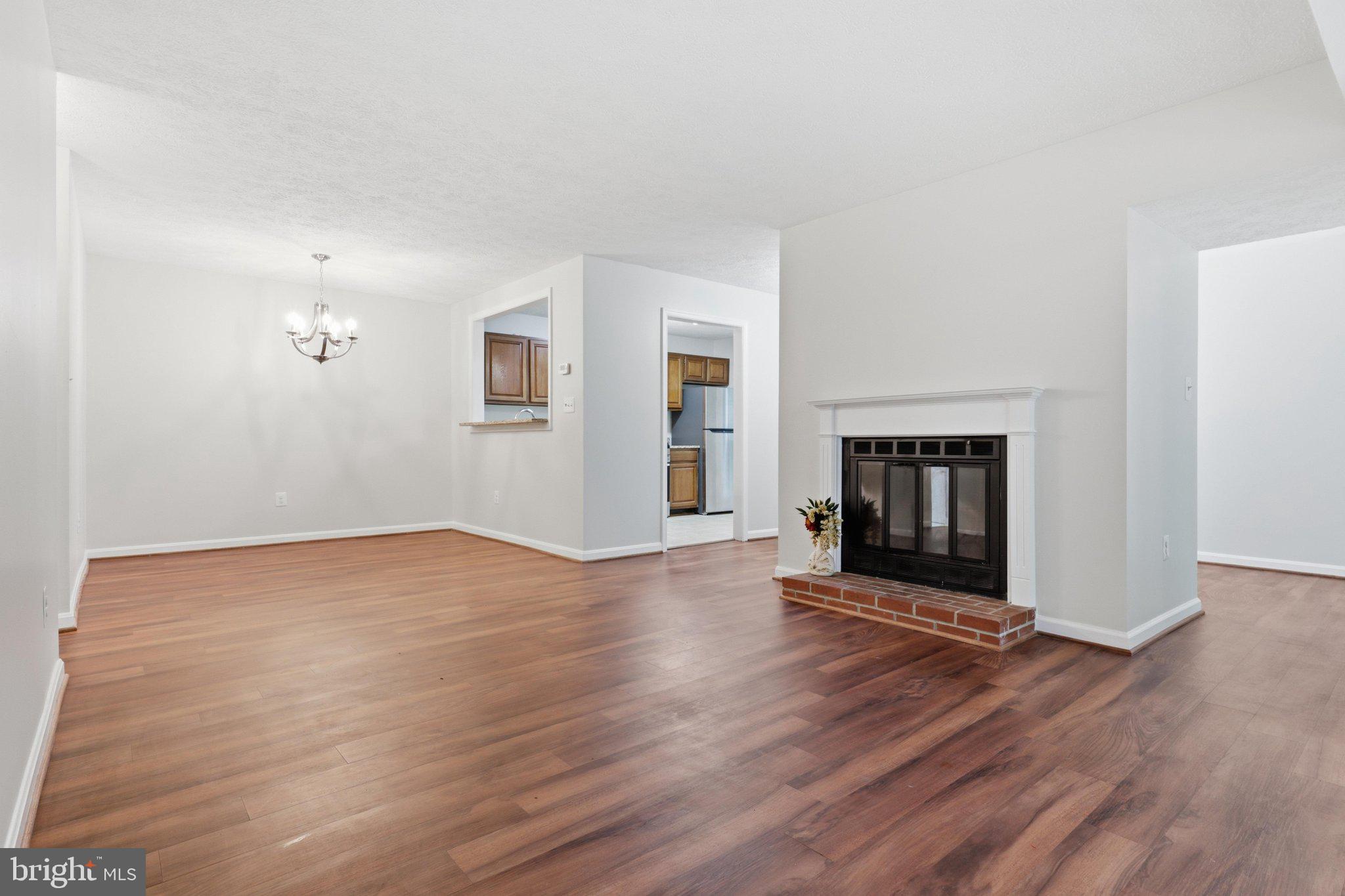 WILLOW POINT - Residential