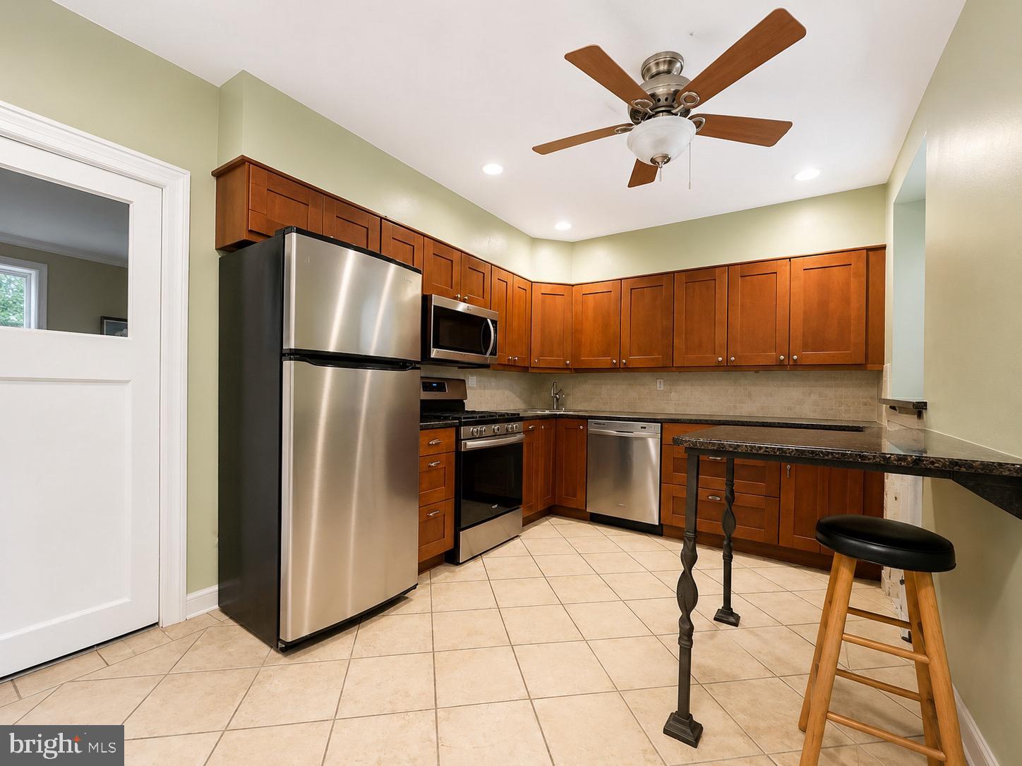 YEADON - Residential
