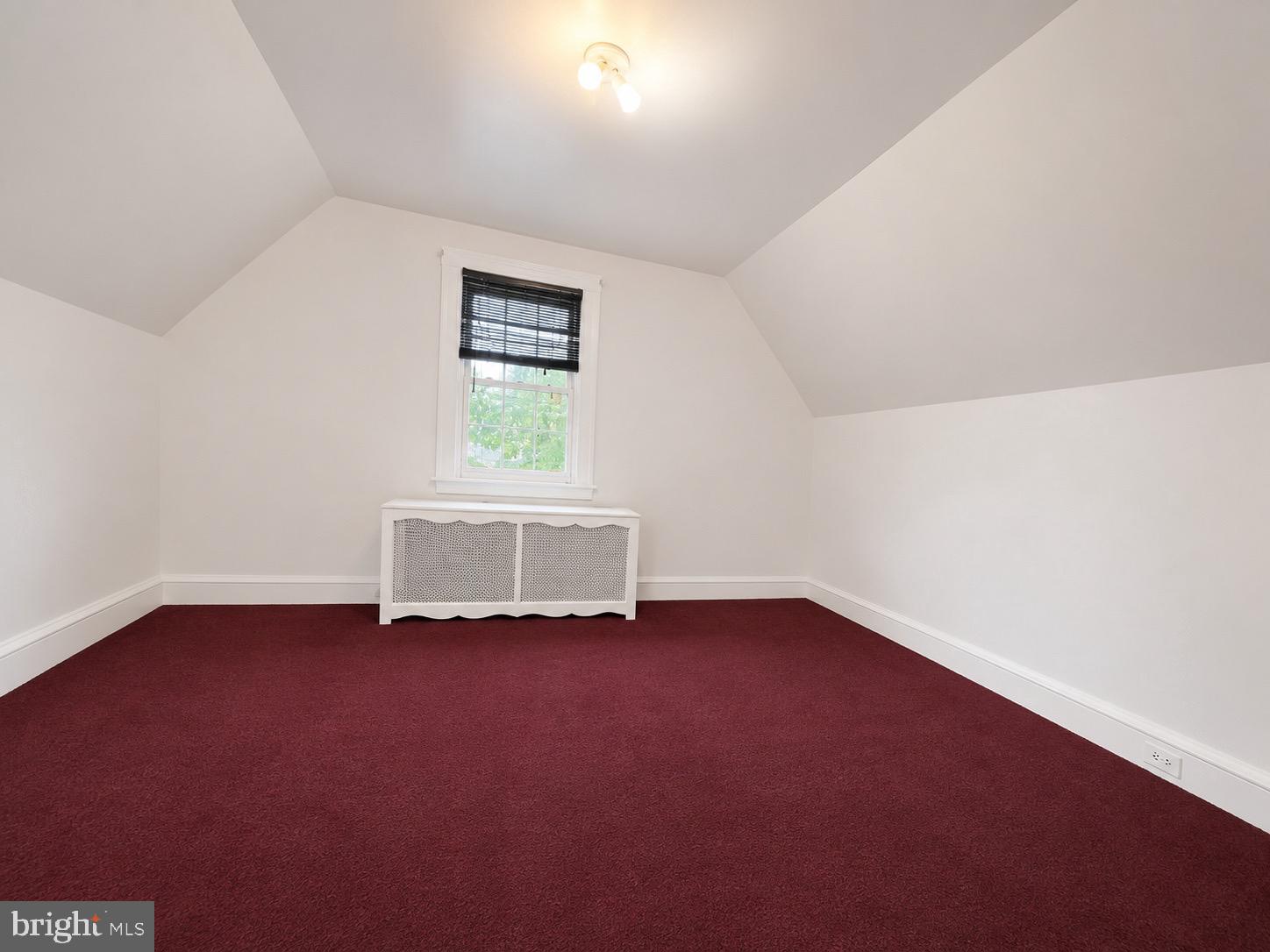 YEADON - Residential