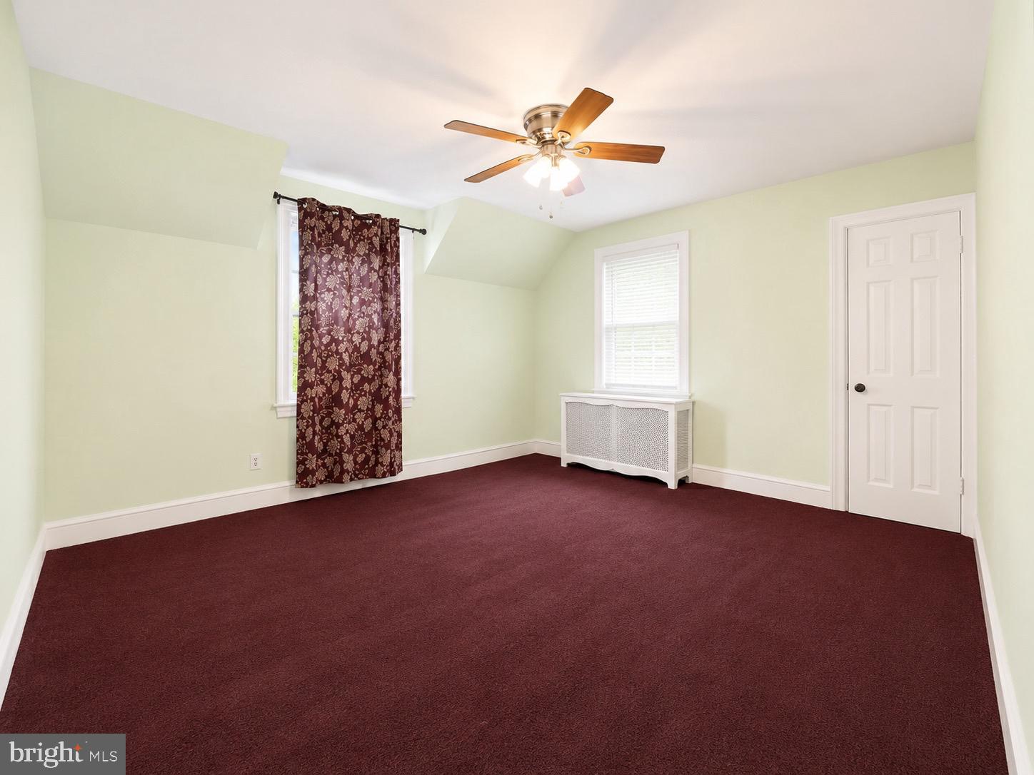 YEADON - Residential