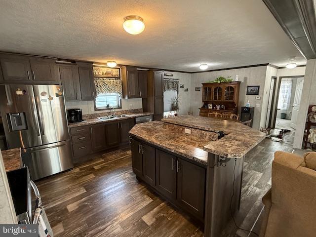 EAGLE VIEW MOBILE HOME PK - Residential