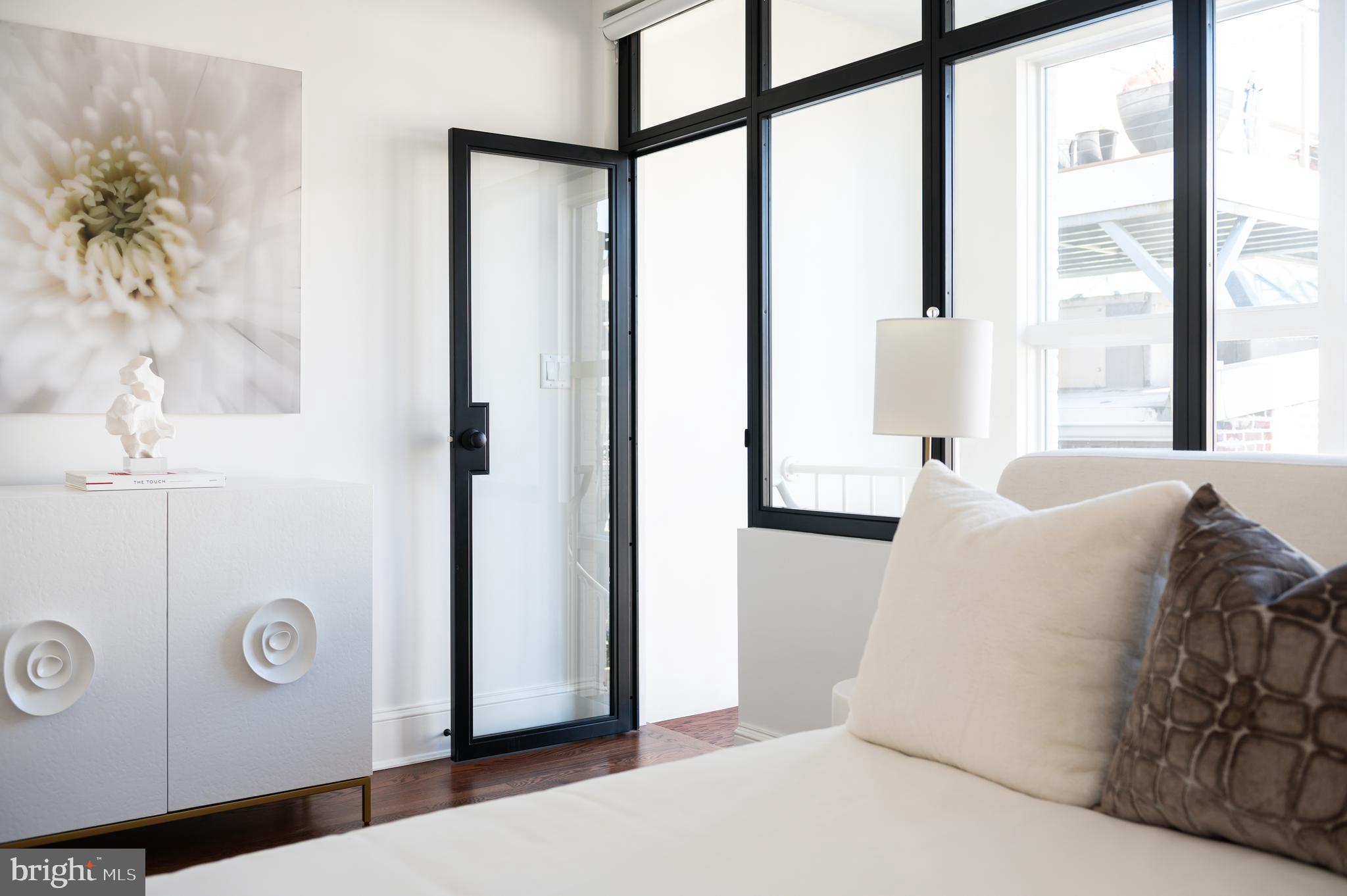 DUPONT CIRCLE - Residential