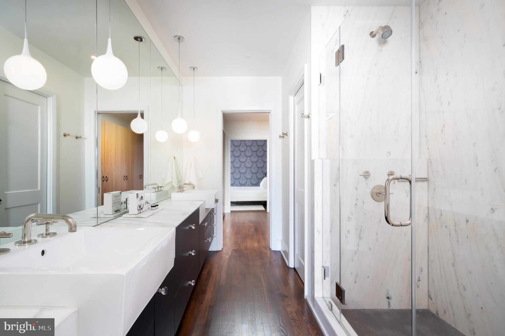 DUPONT CIRCLE - Residential