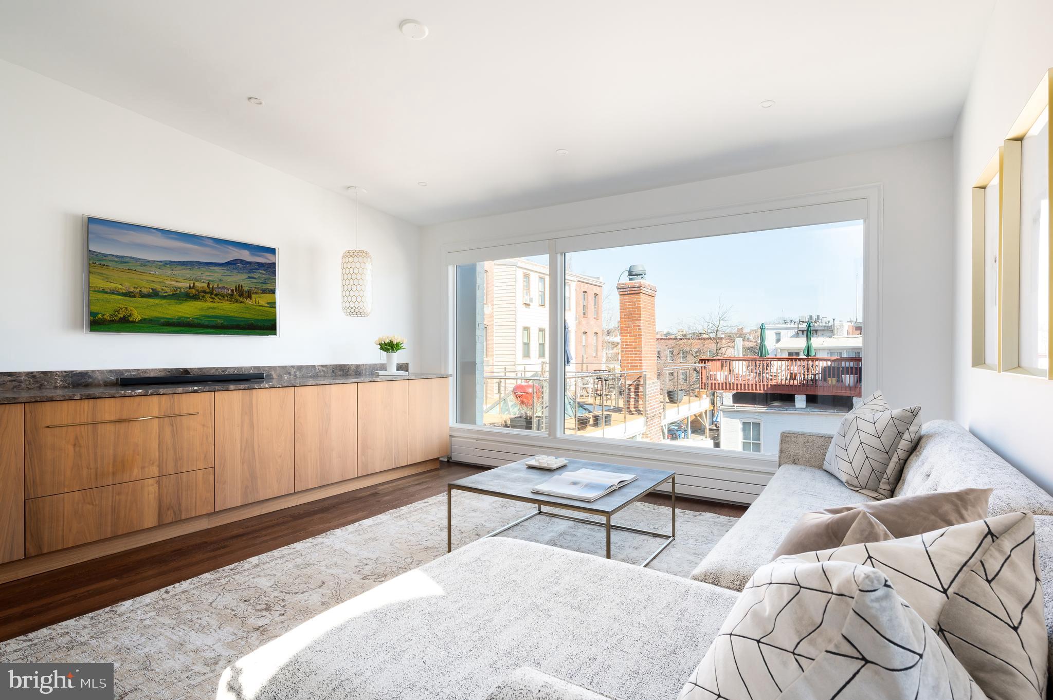 DUPONT CIRCLE - Residential