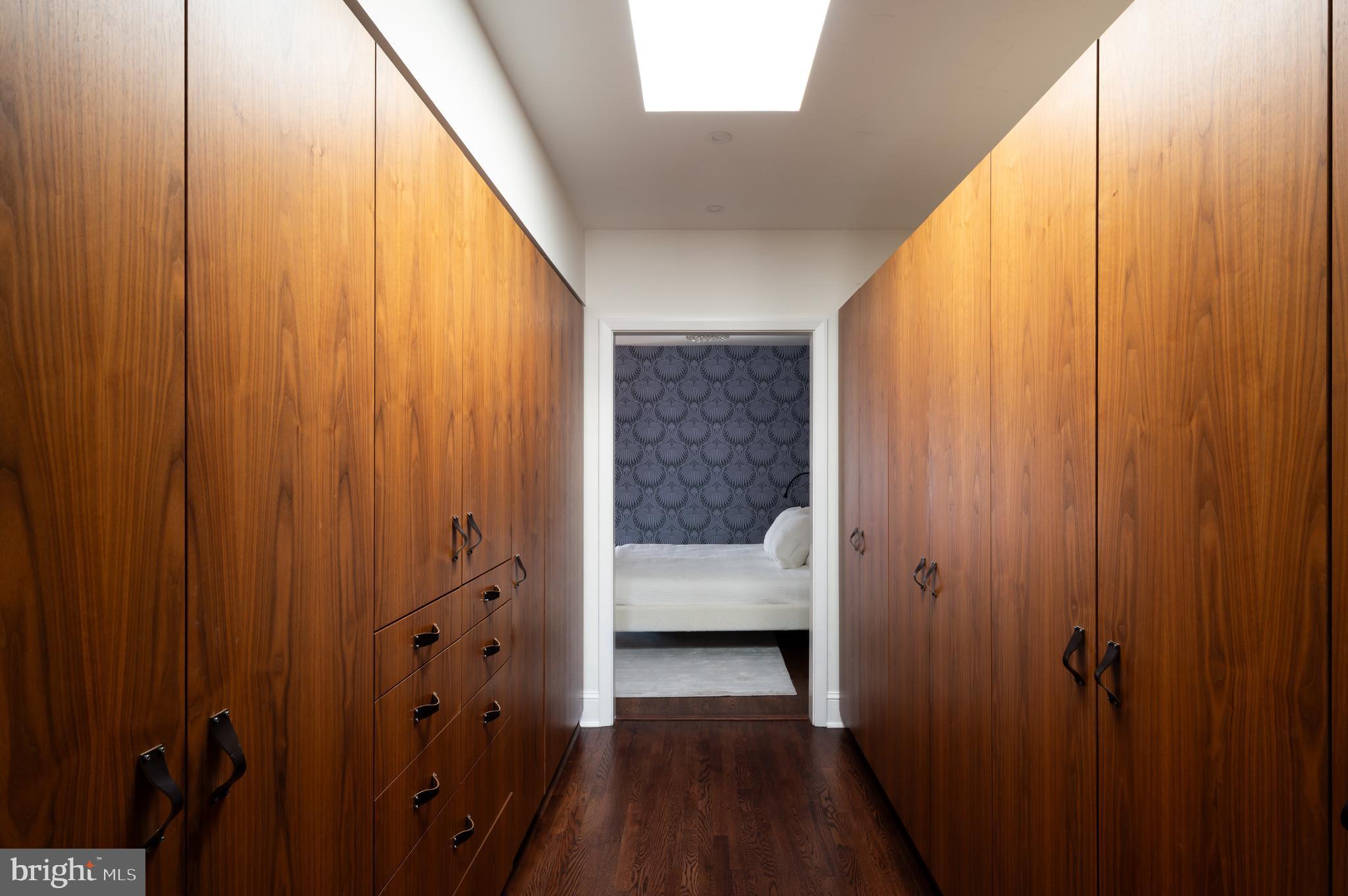 DUPONT CIRCLE - Residential