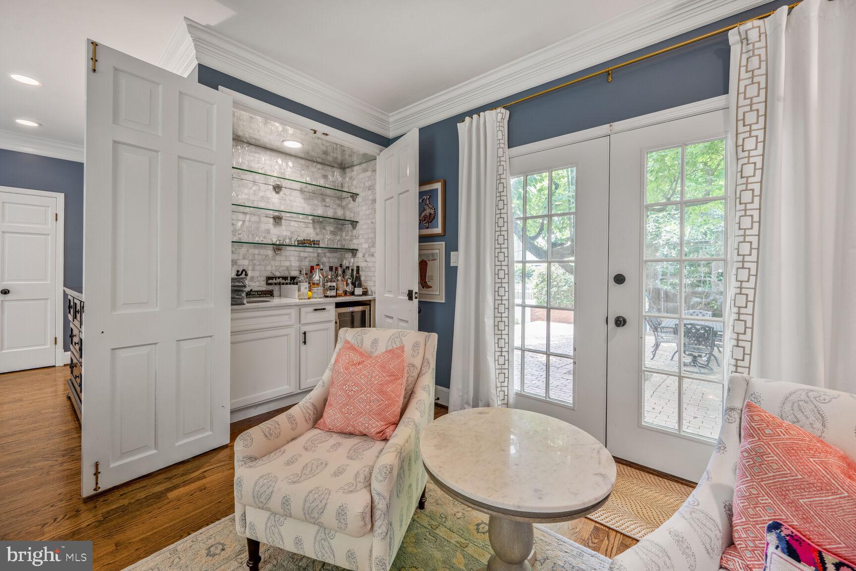 WESTMORELAND HILLS - Residential