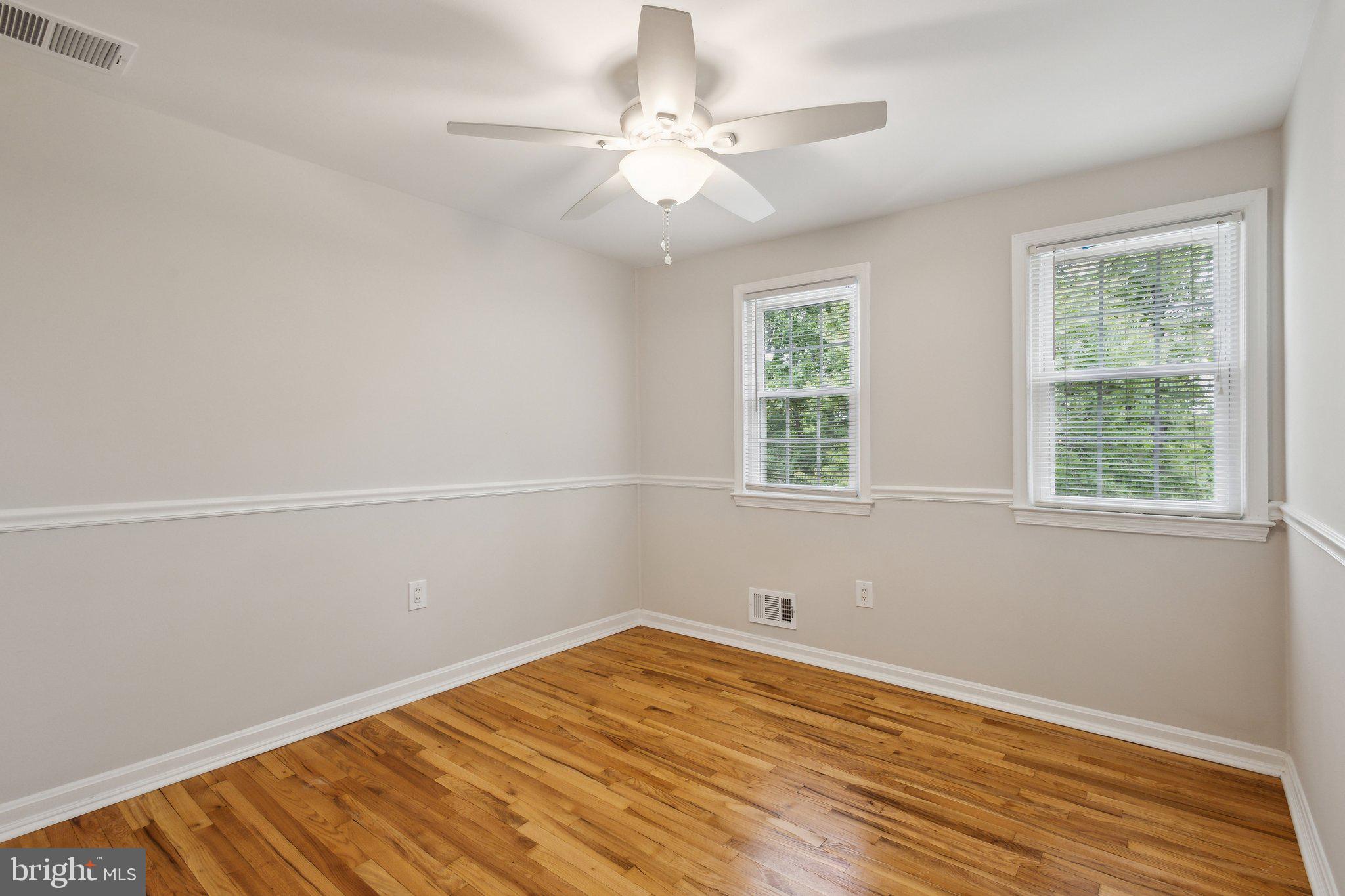 GREENWICH HILL - Residential Lease