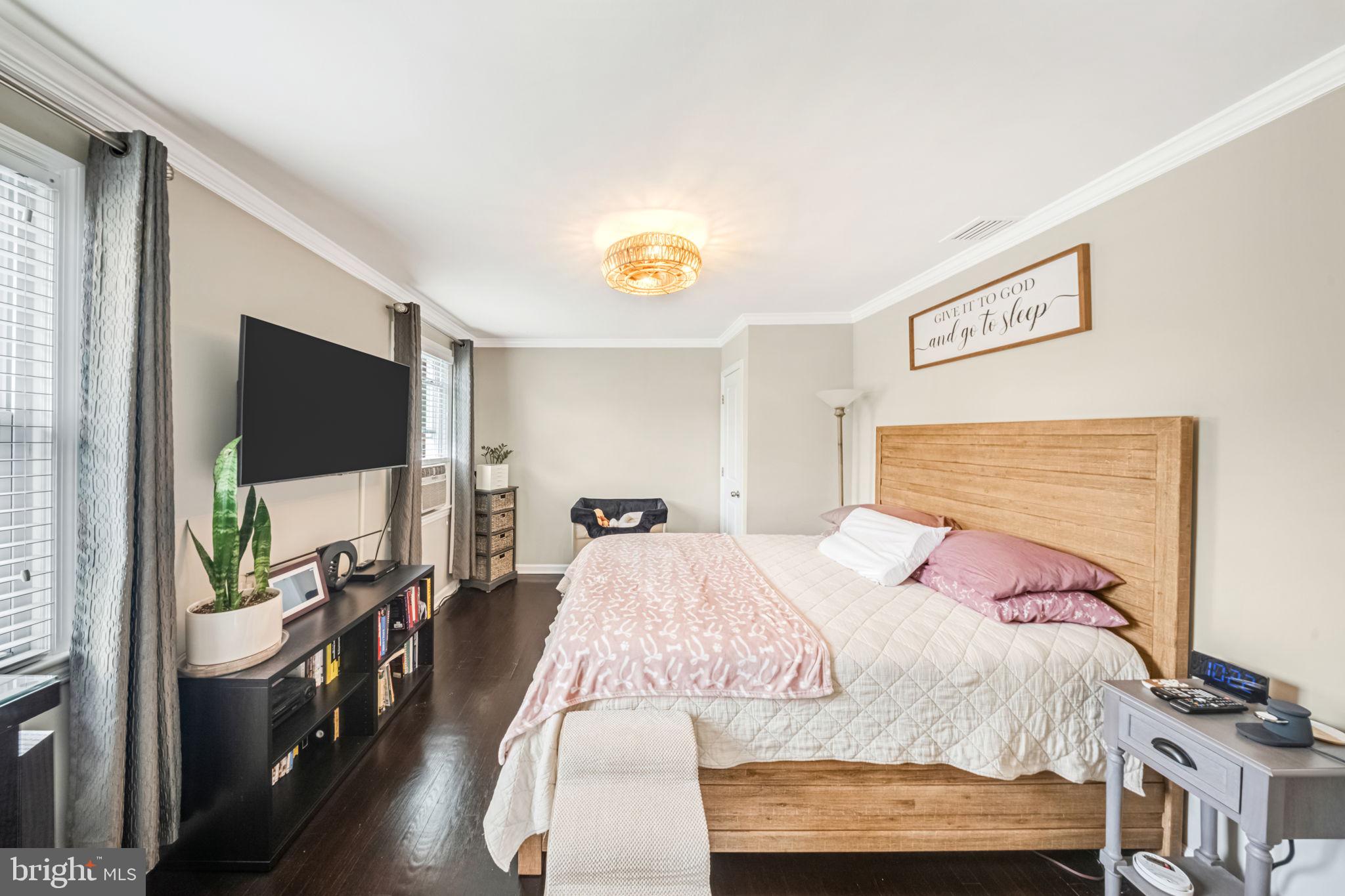 HILLCREST HEIGHTS - Residential