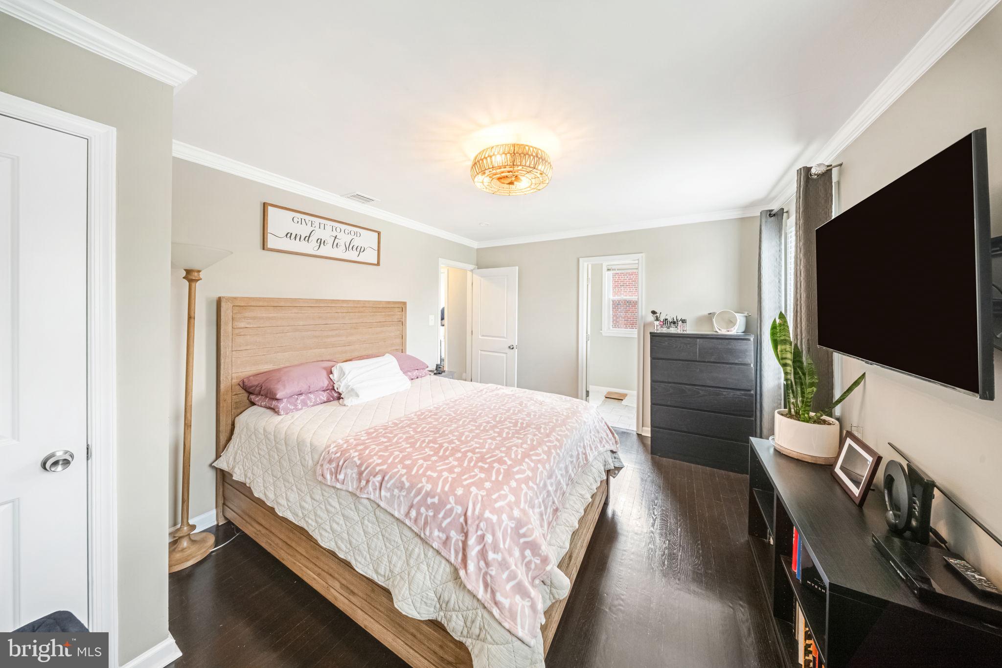 HILLCREST HEIGHTS - Residential