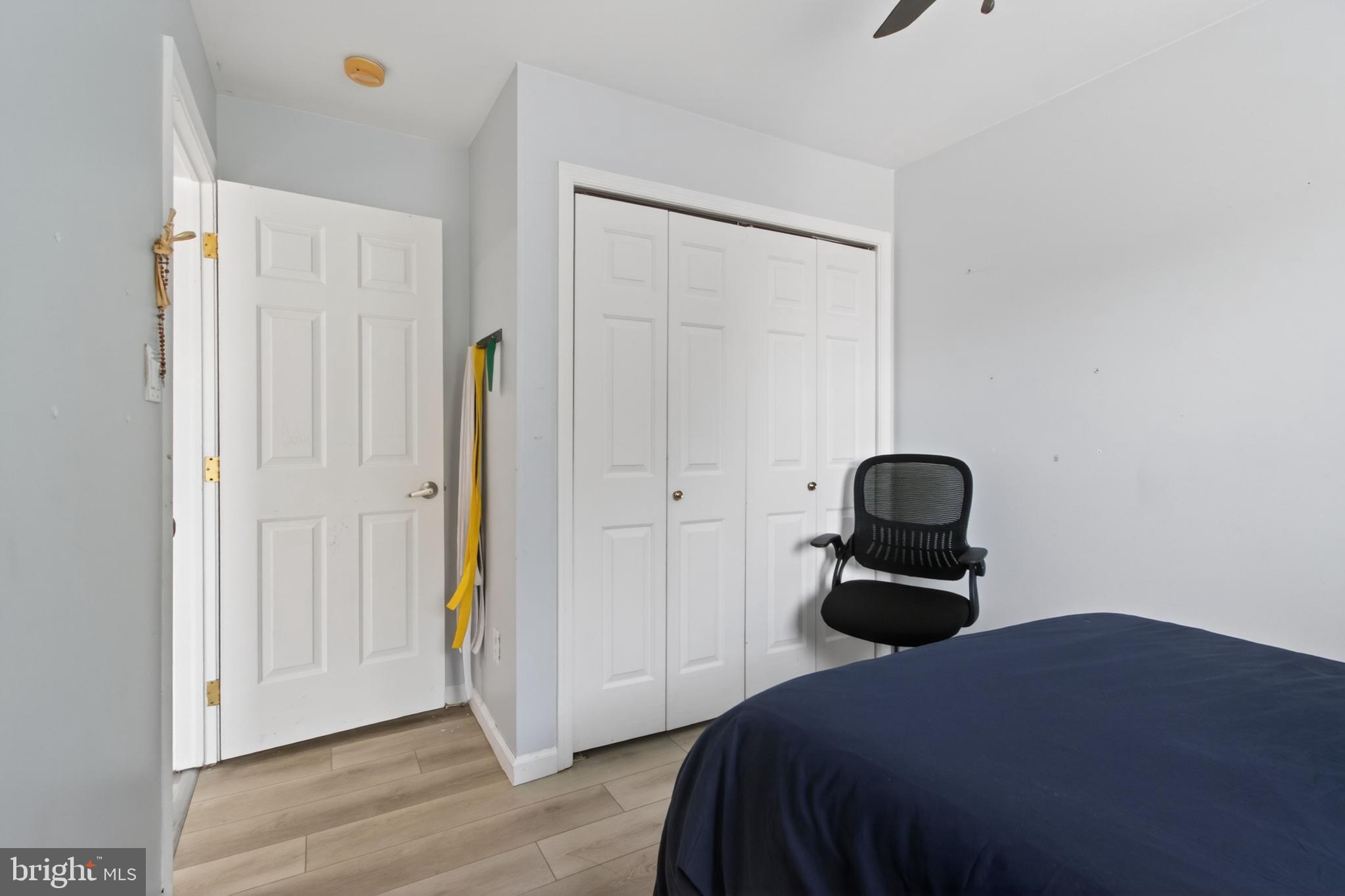 SOUTH STREET STATION - Residential