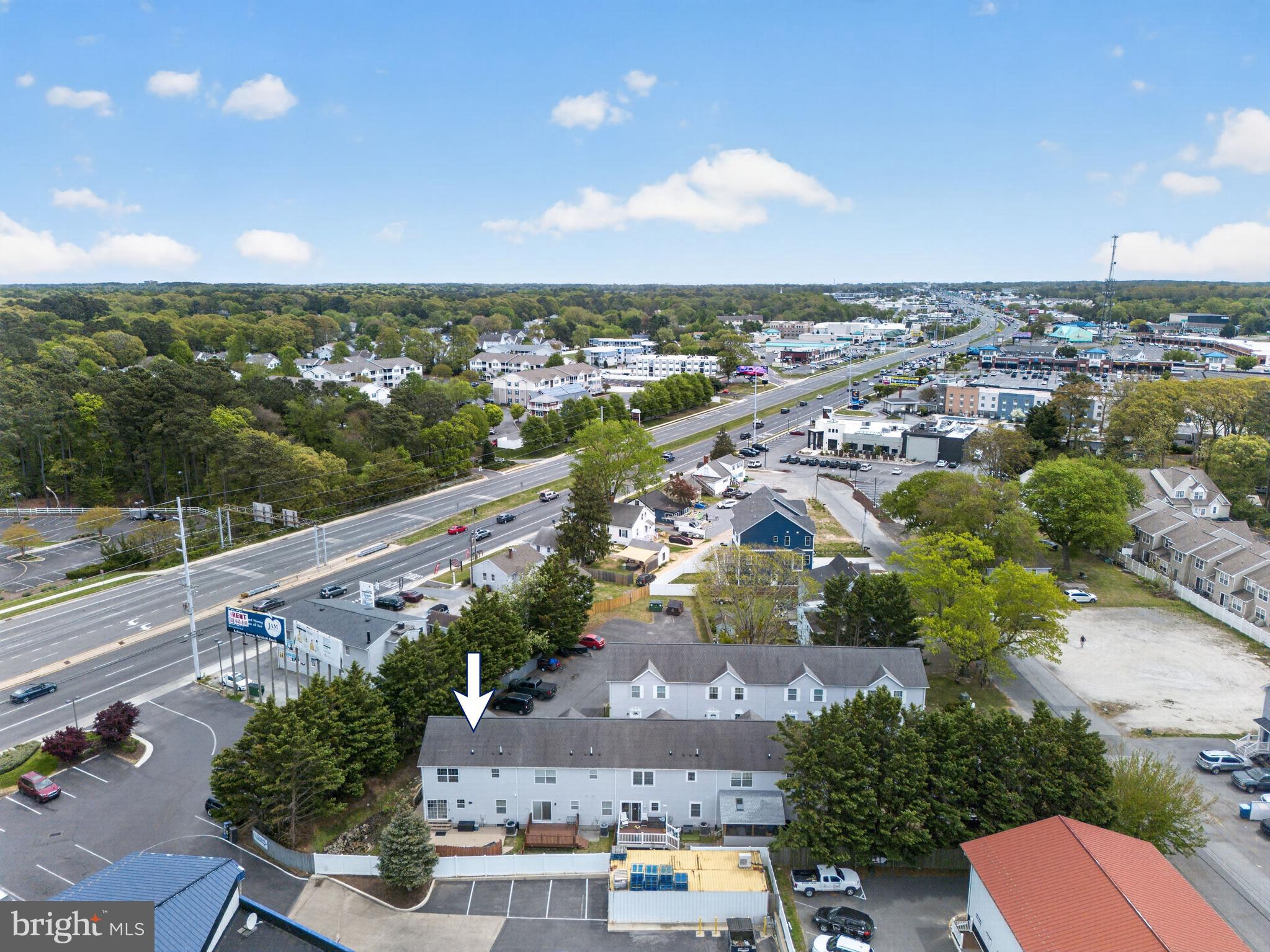 SOUTH STREET STATION - Residential