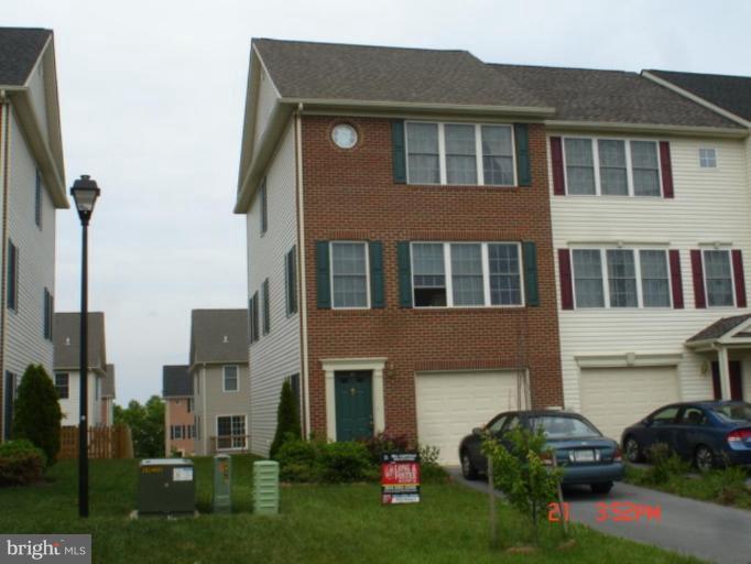 HAMMONDS MILL - Residential Lease