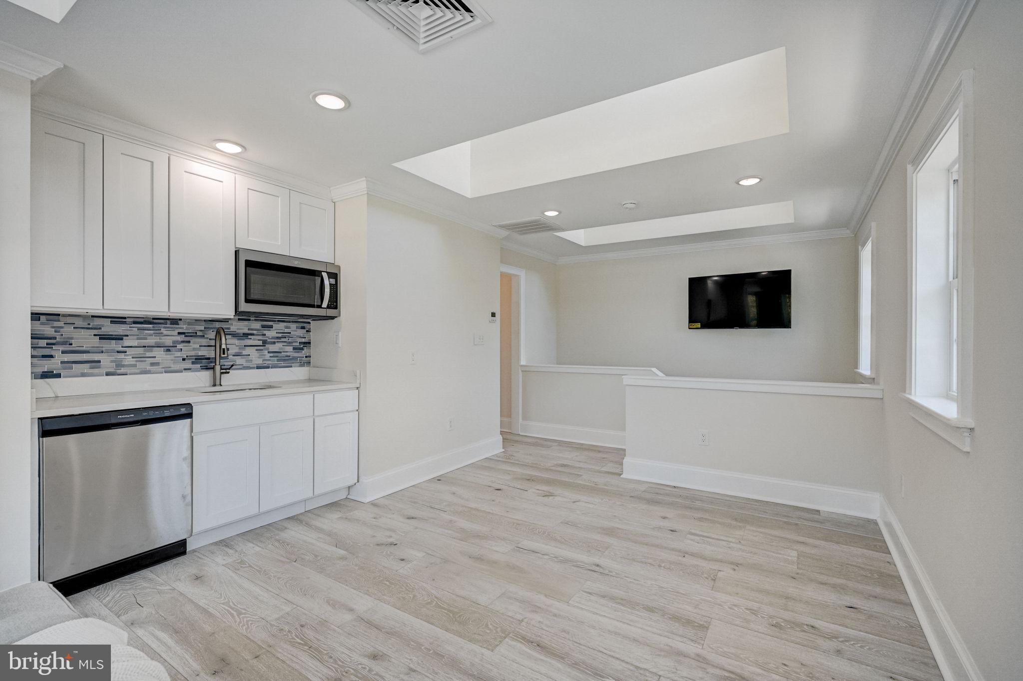 COLD POINT - Residential