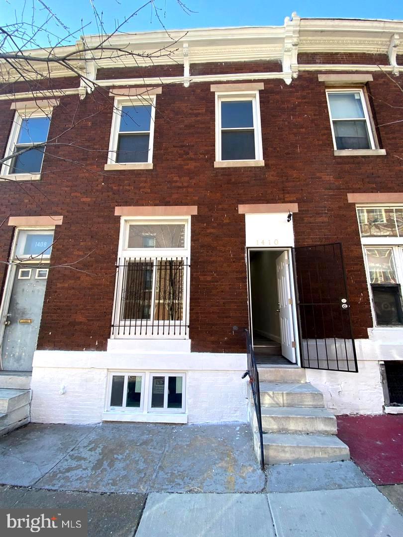 Newly renovated 3 Bedroom 2 Bath townhouse with a finished basement located in the BEREA-BIDDLE STREET HISTORIC DISTRICT. Lease available to start December 3, 2023.  Call or Text Agent to get the application link.