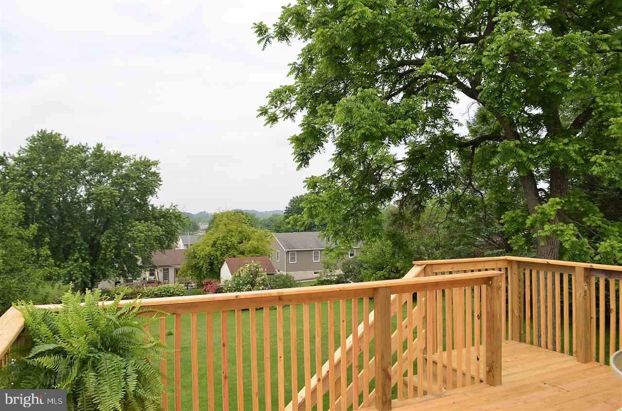 LAKE MEADE - Residential